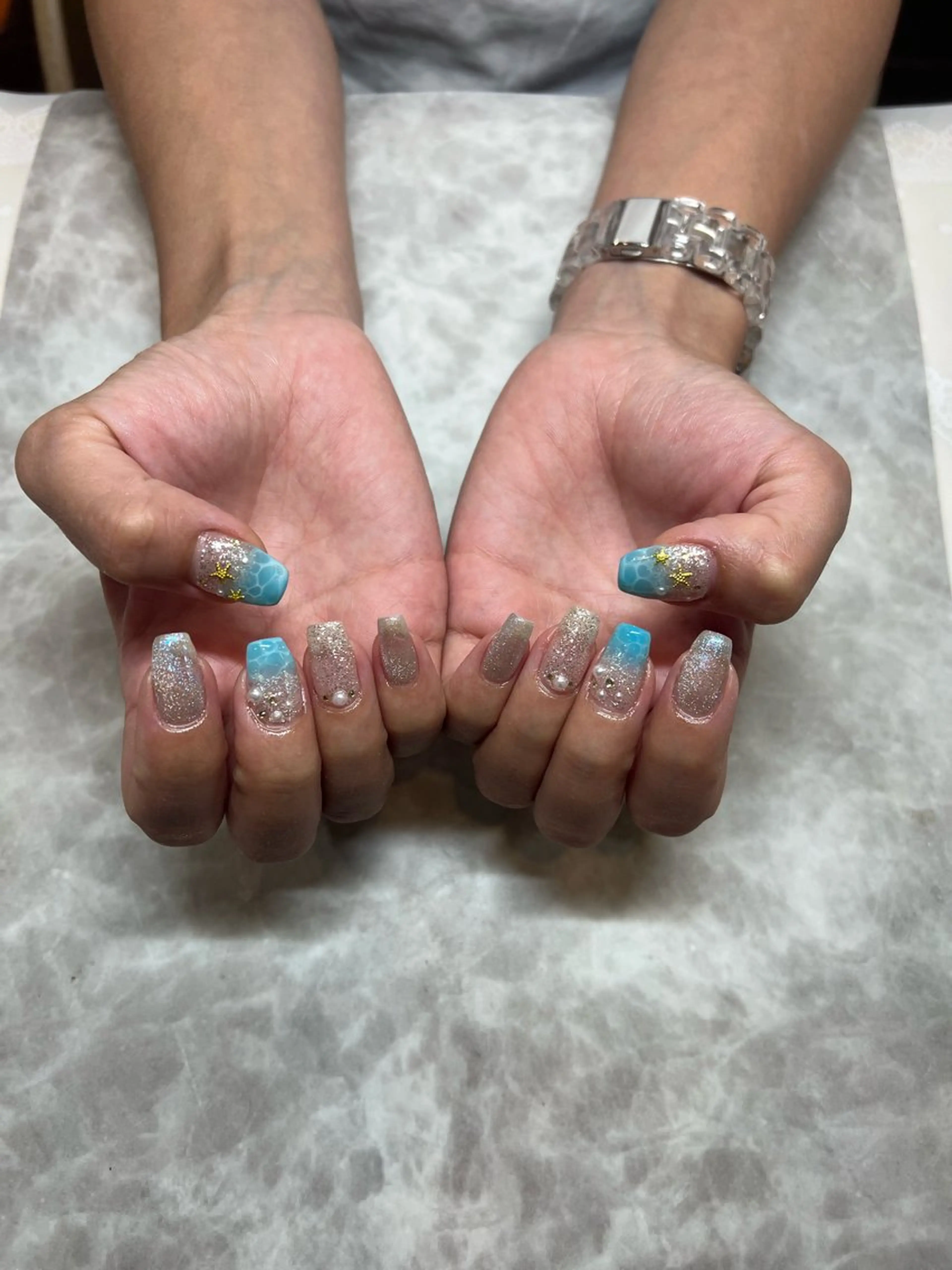 ネイル Rich to半田店所属・榊原 千莉のネイルデザイン