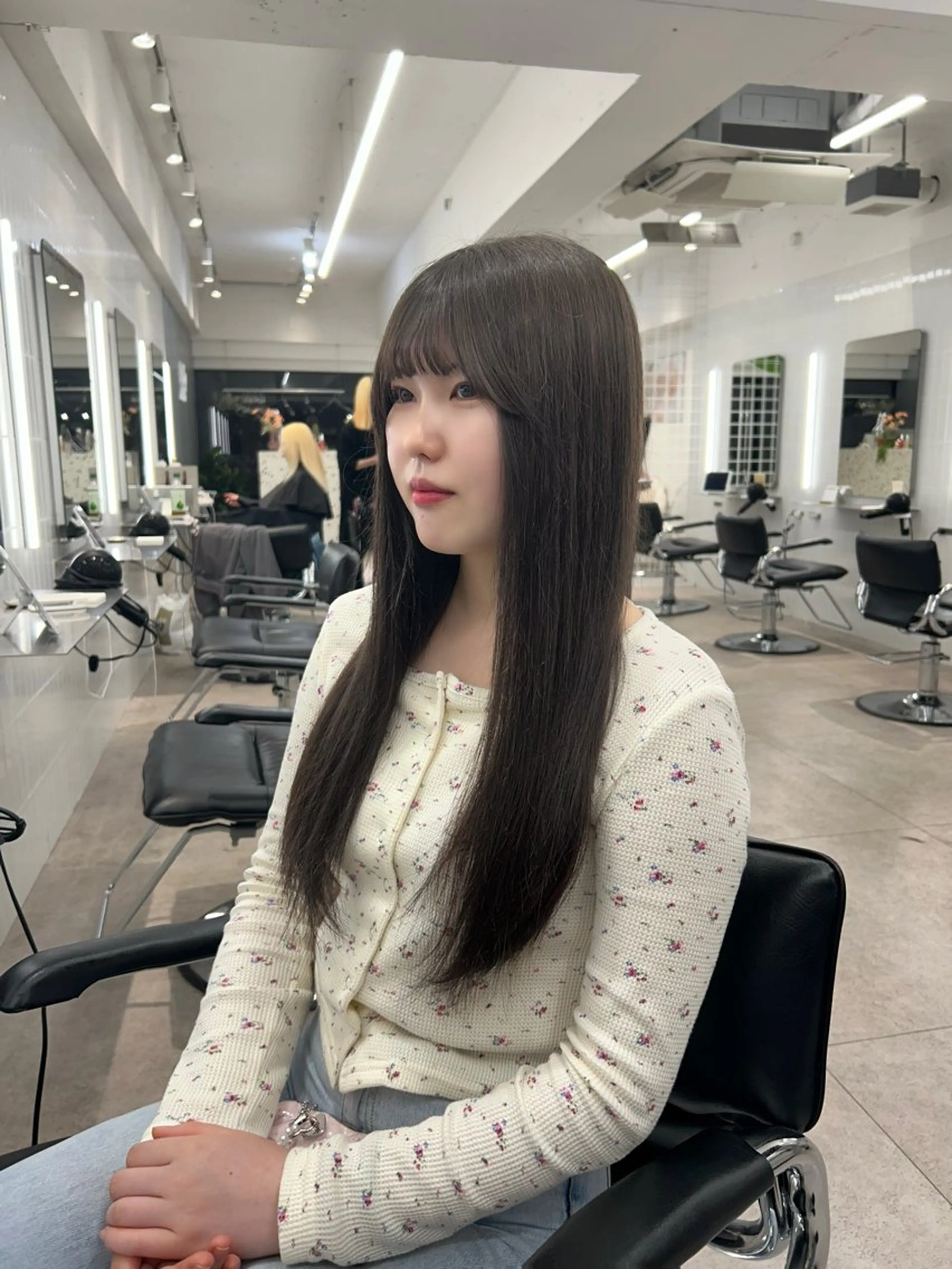 ロング カラー ヘアアレンジ ショート/ボブ/似 合わせ/顔周りカットのヘアスタイル