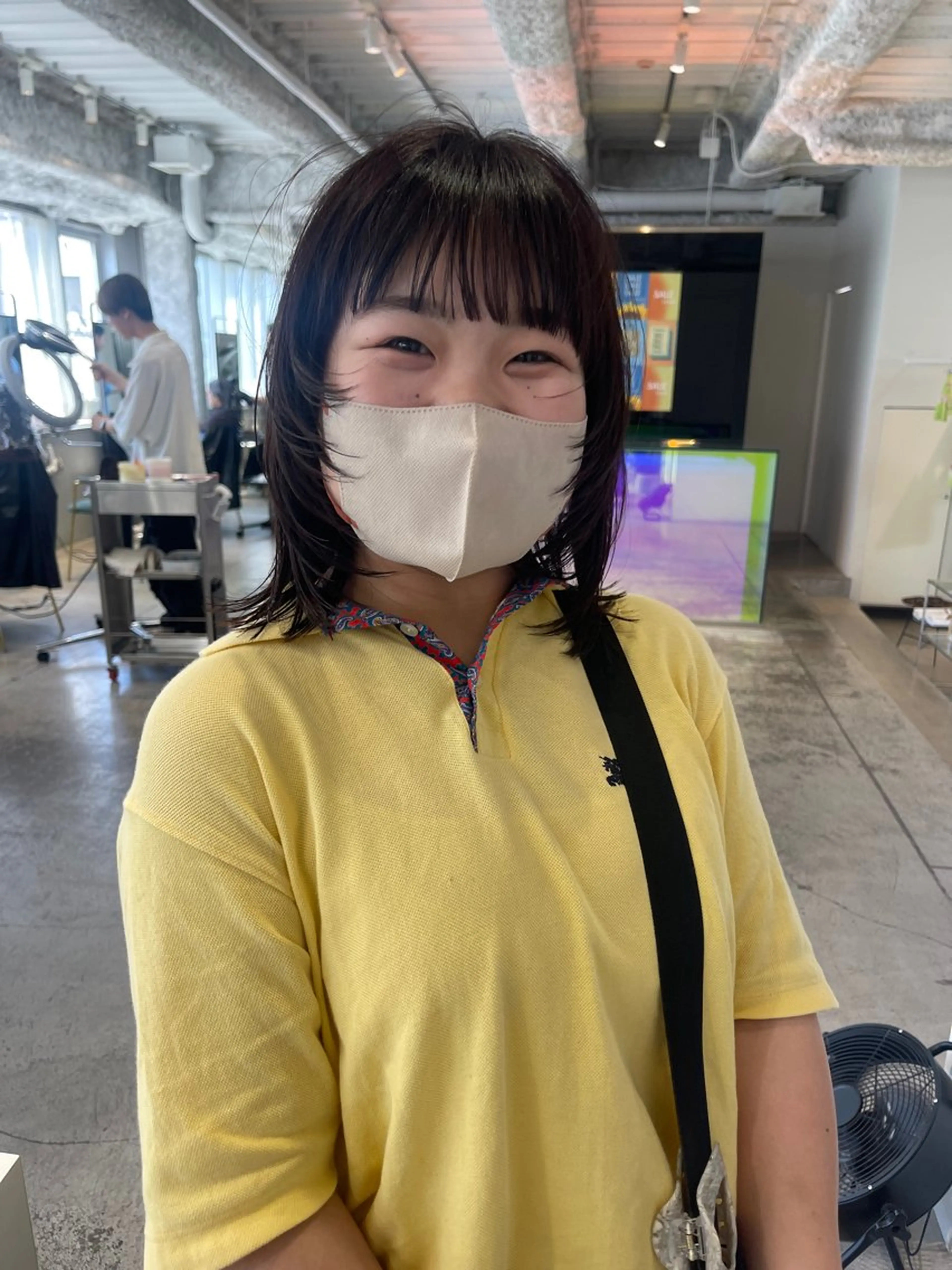 ミディアム カット パーマ oma 袮次金 鈴香のヘアスタイル