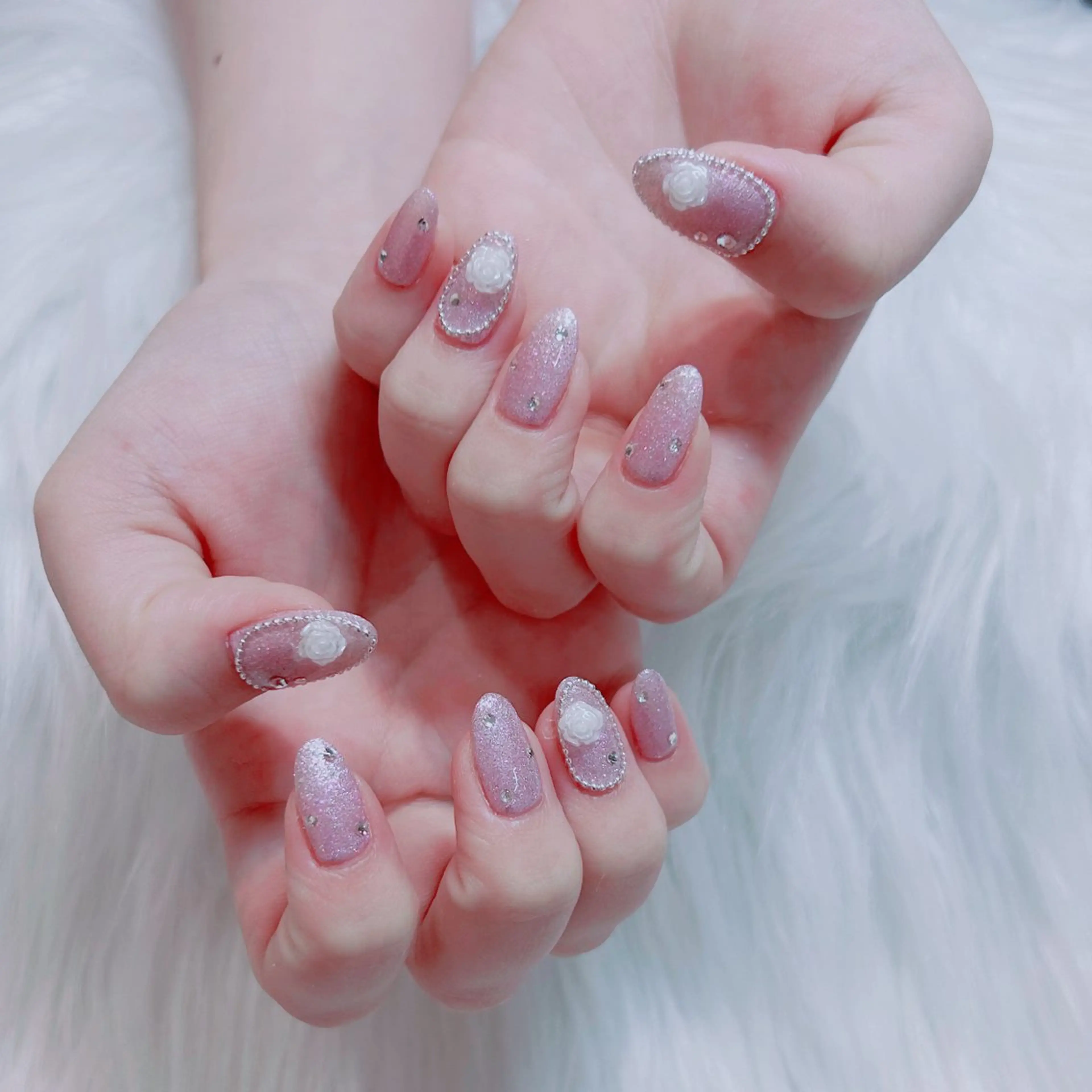 ネイル ラメ(グリッター) ワンカラーネイル Neolive rita🐾Eimiのネイルデザイン