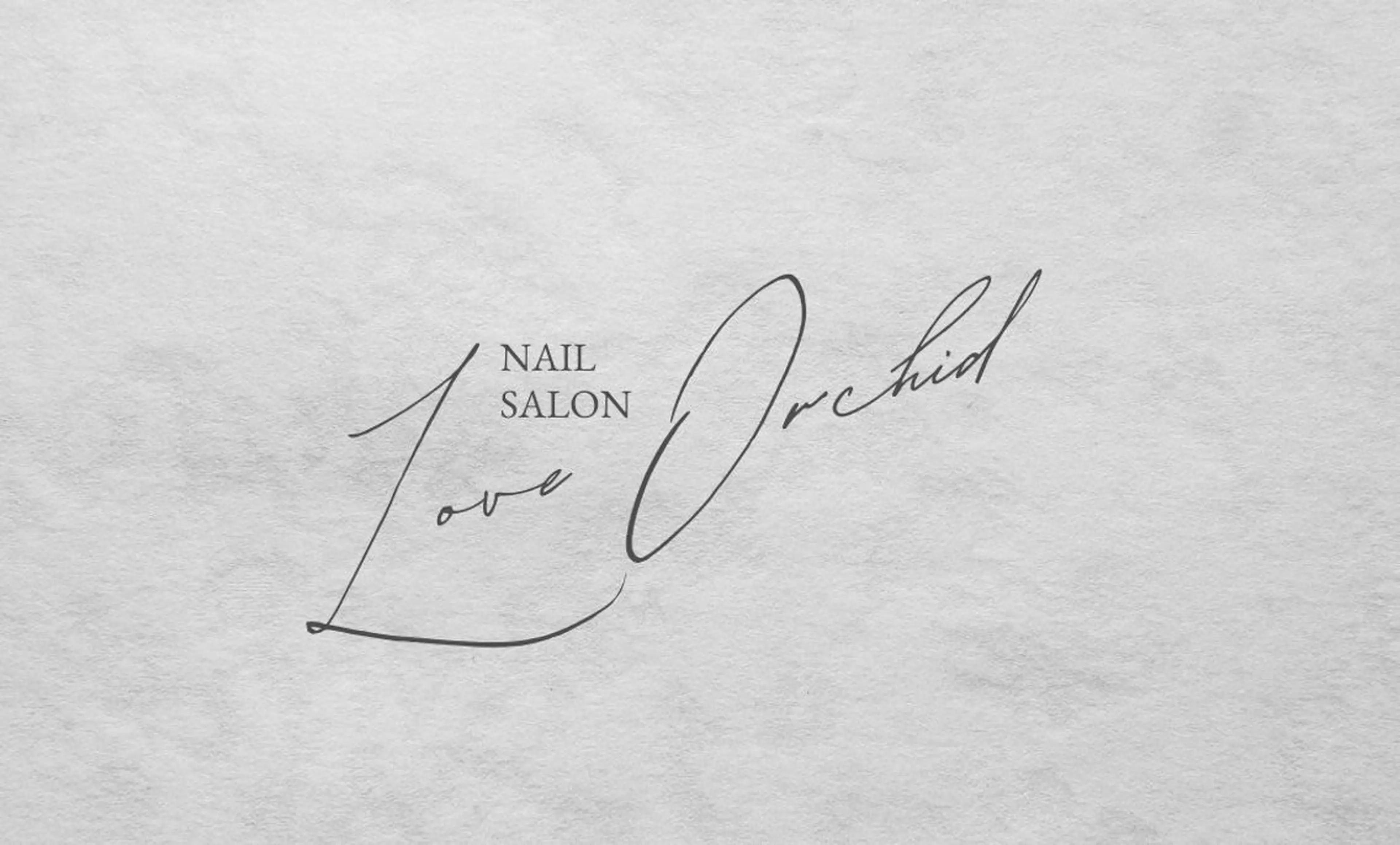 ネイル LoveOrchid所属・髙田 亜美のネイルデザイン