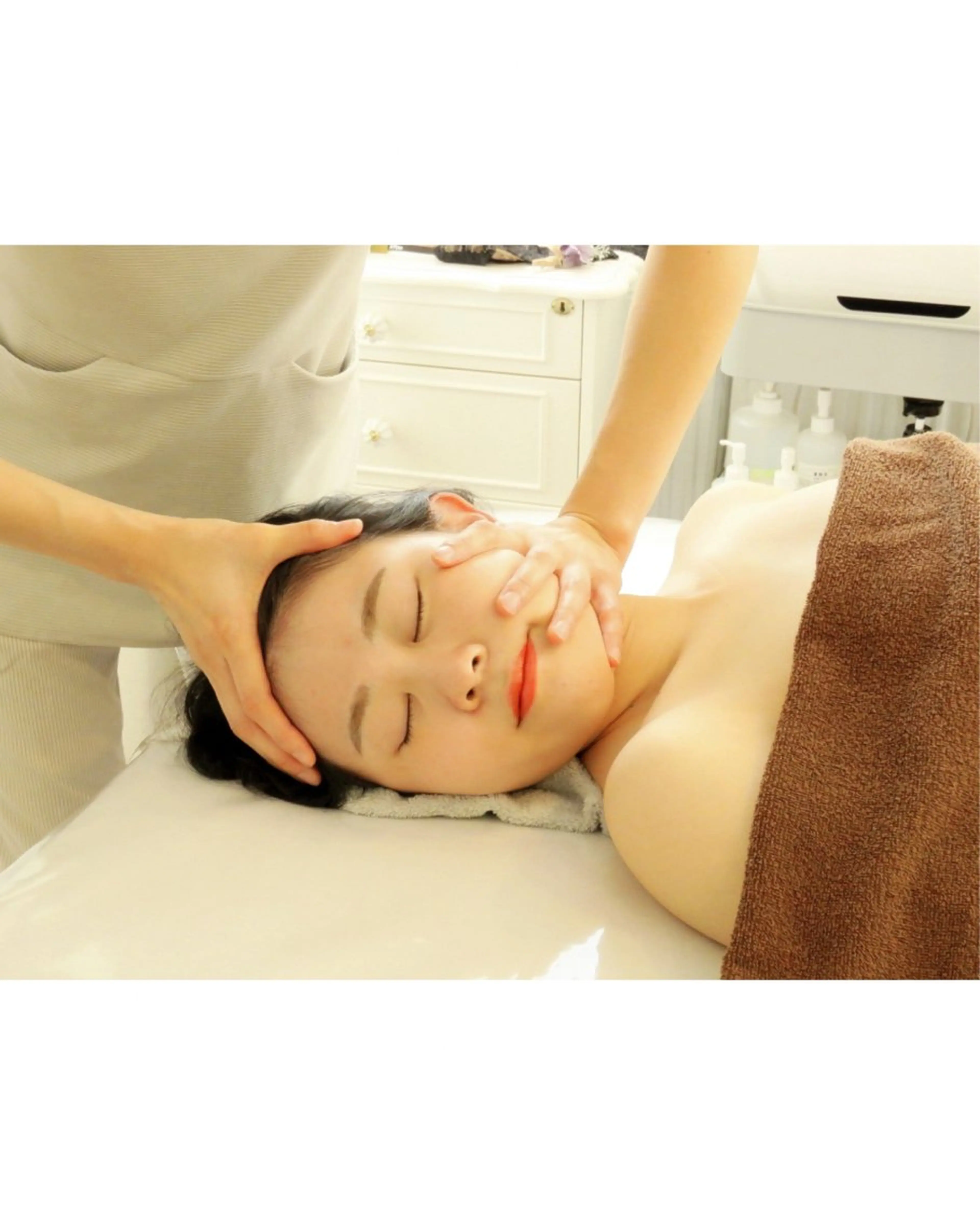 小顔コルギ＆オイル アンドエスのエステ・リラクイメージ
