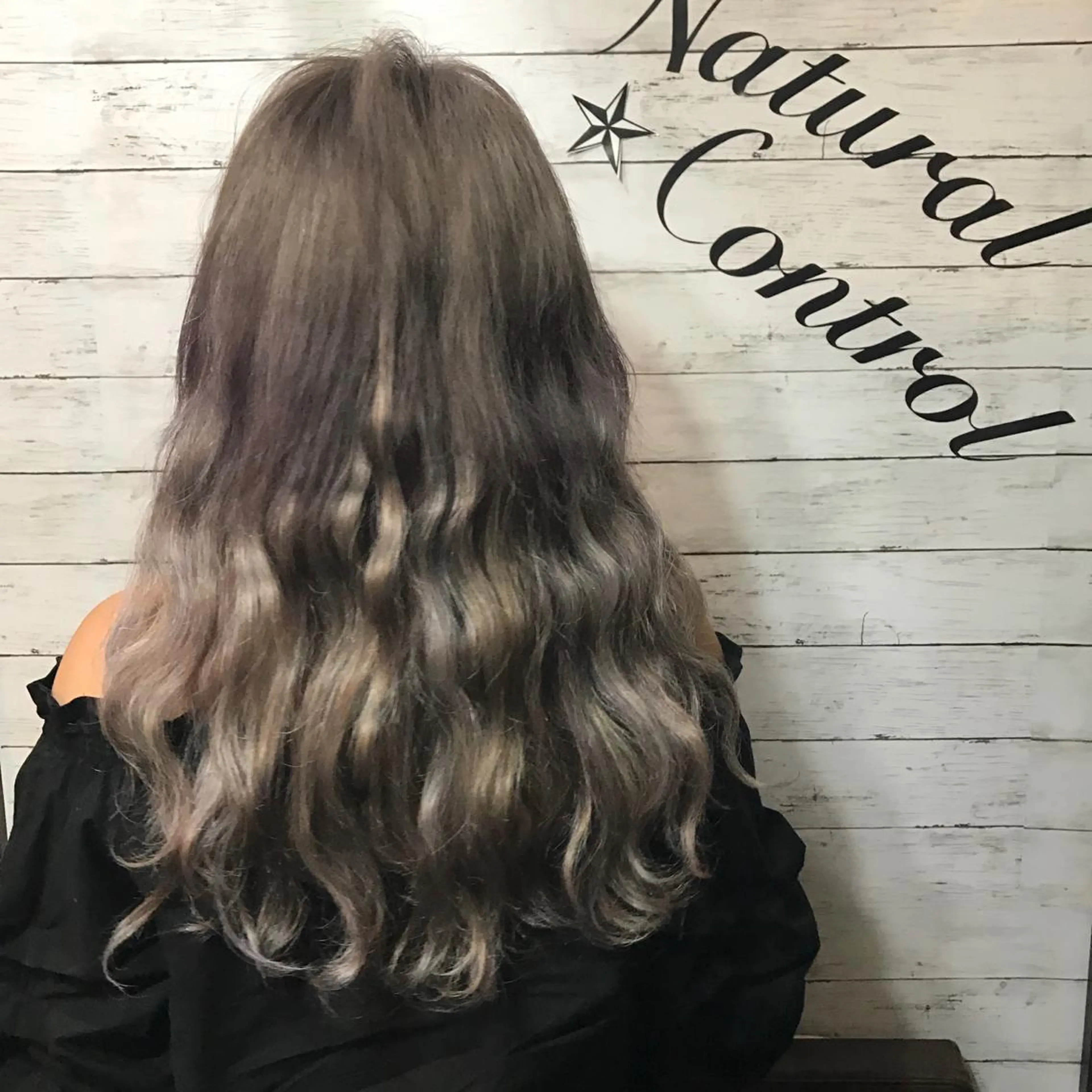 ロング カラー 編み込みエクステ グレージュ エクステ ていねい技術No.1 🌈諏訪 健太のヘアスタイル