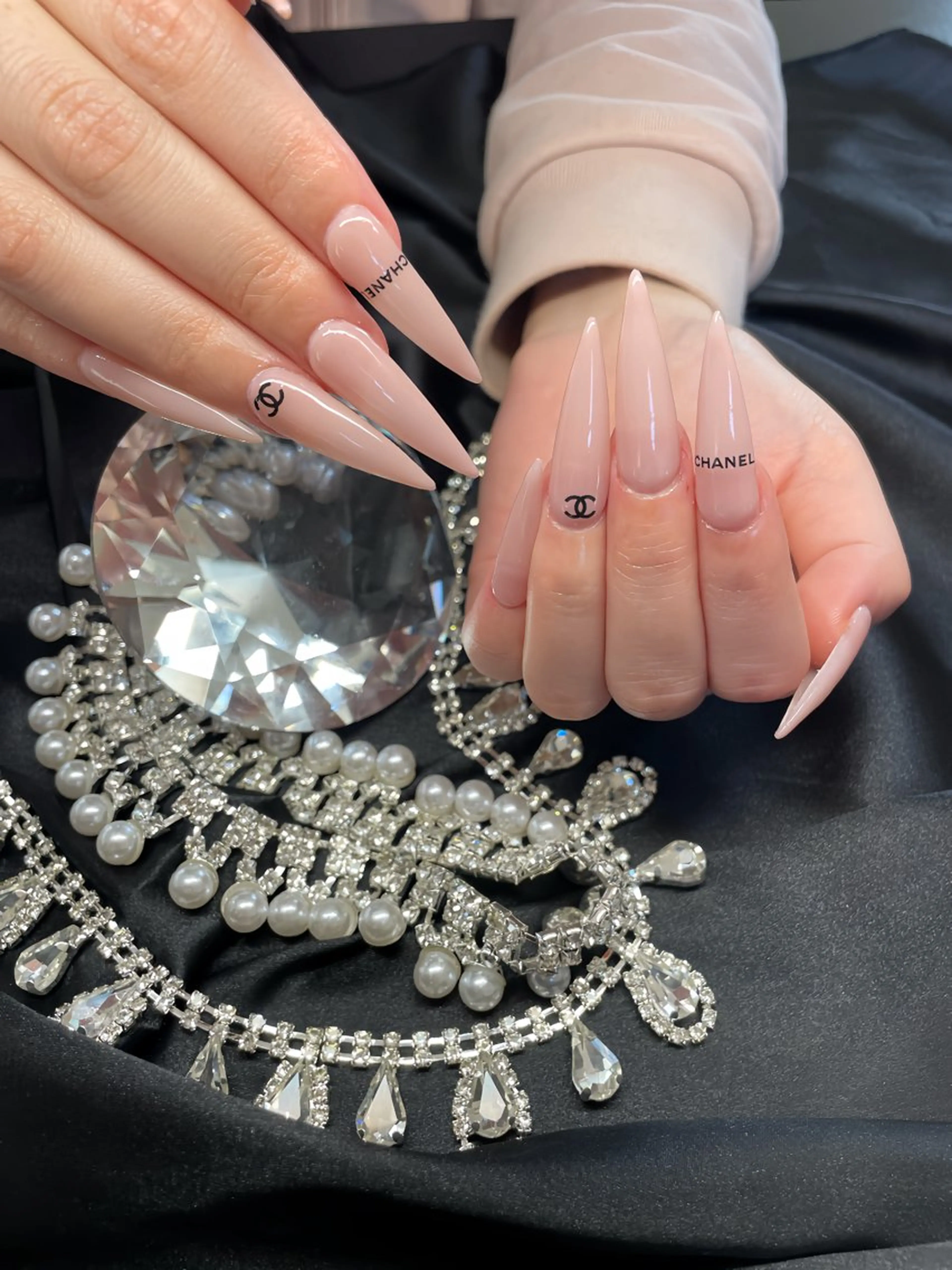 ネイル ハンドネイル ハンドケア ２７ Nail Salonのネイルデザイン