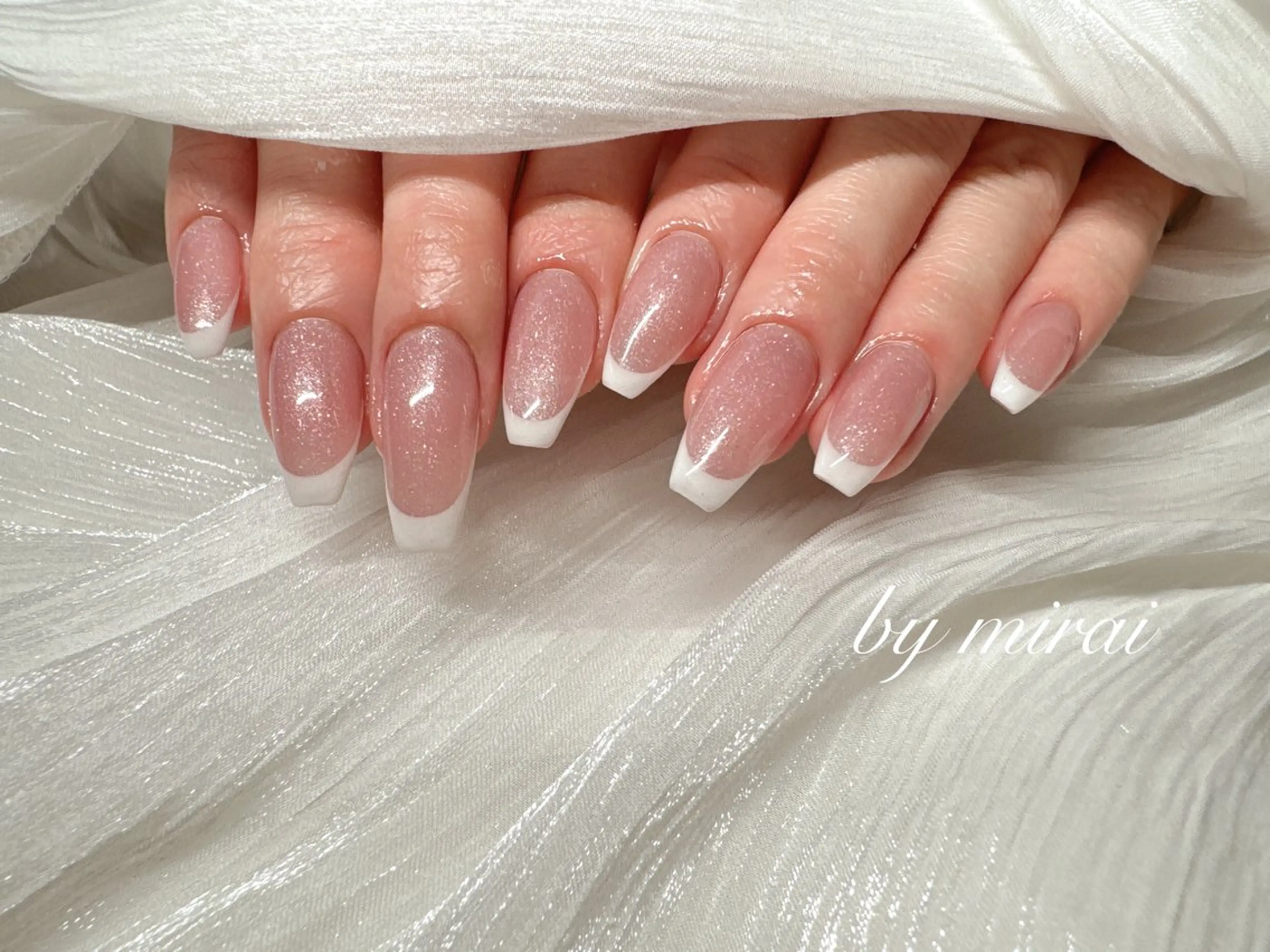 ネイル ハンドネイル ネイルサロン 9Carats神田のネイルデザイン