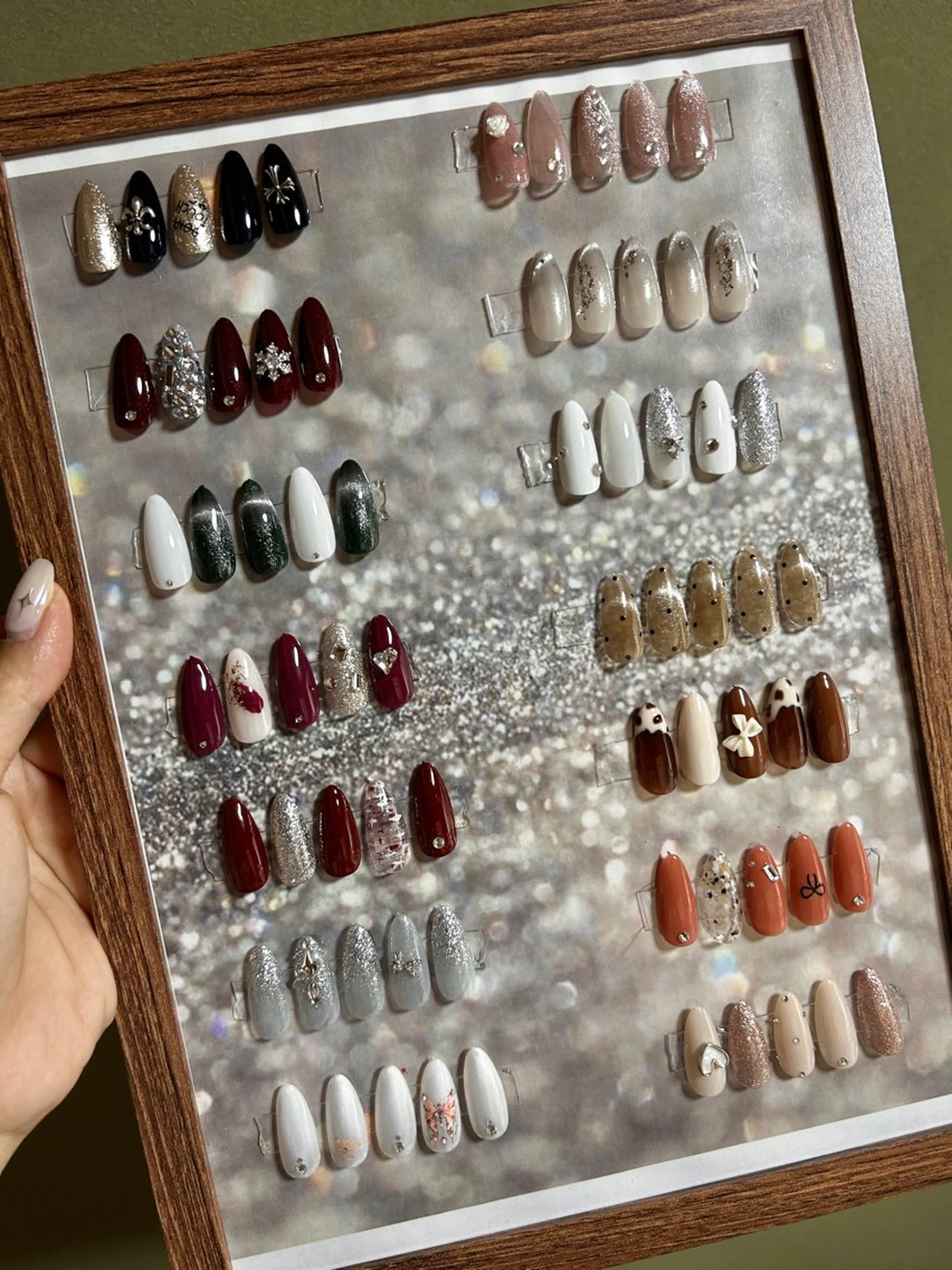 ネイル LUXE NAIL SALONのネイルデザイン
