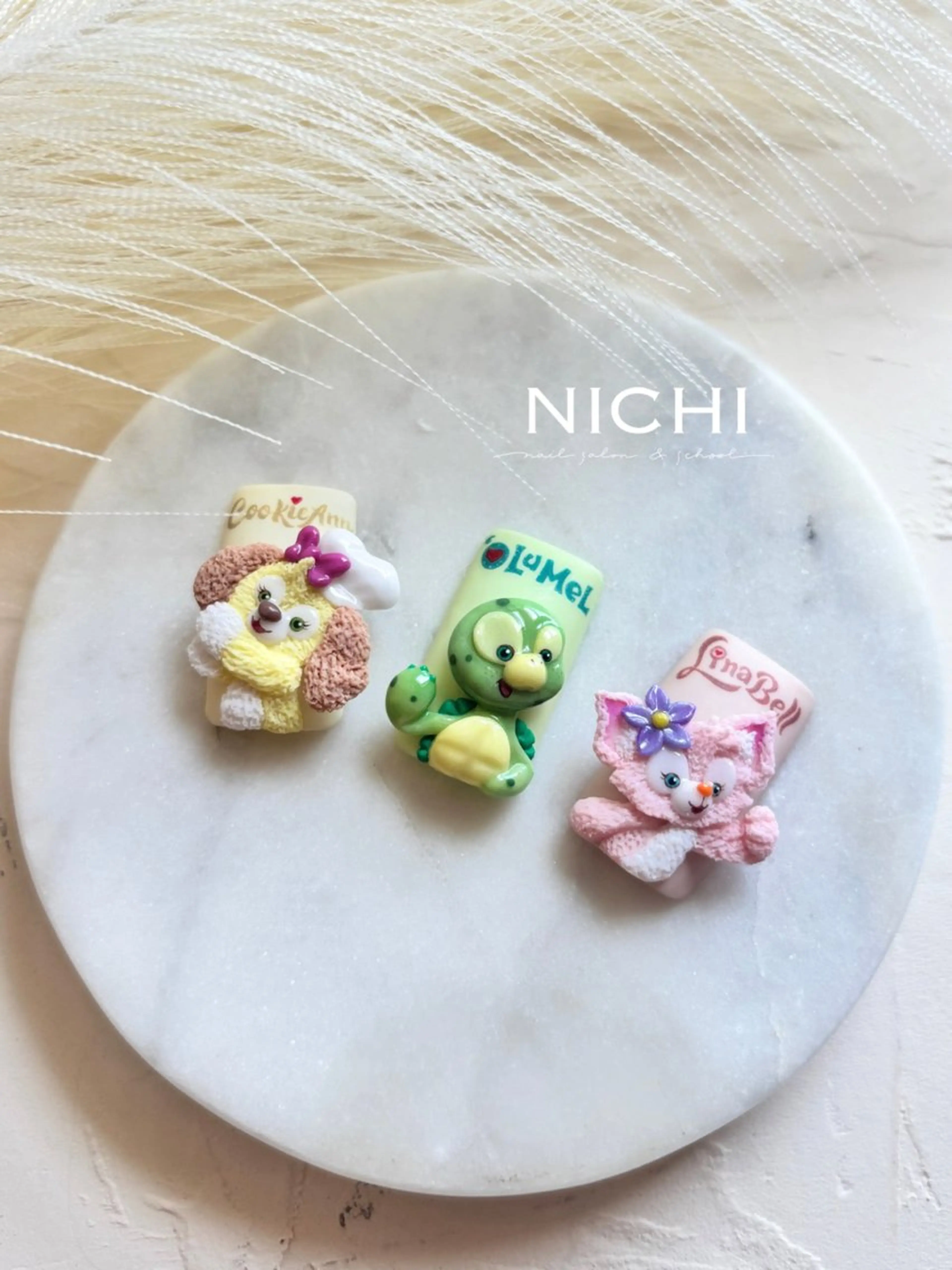 ネイル NICHI nail salon & school所属・NICHI 田所梨英のネイルデザイン