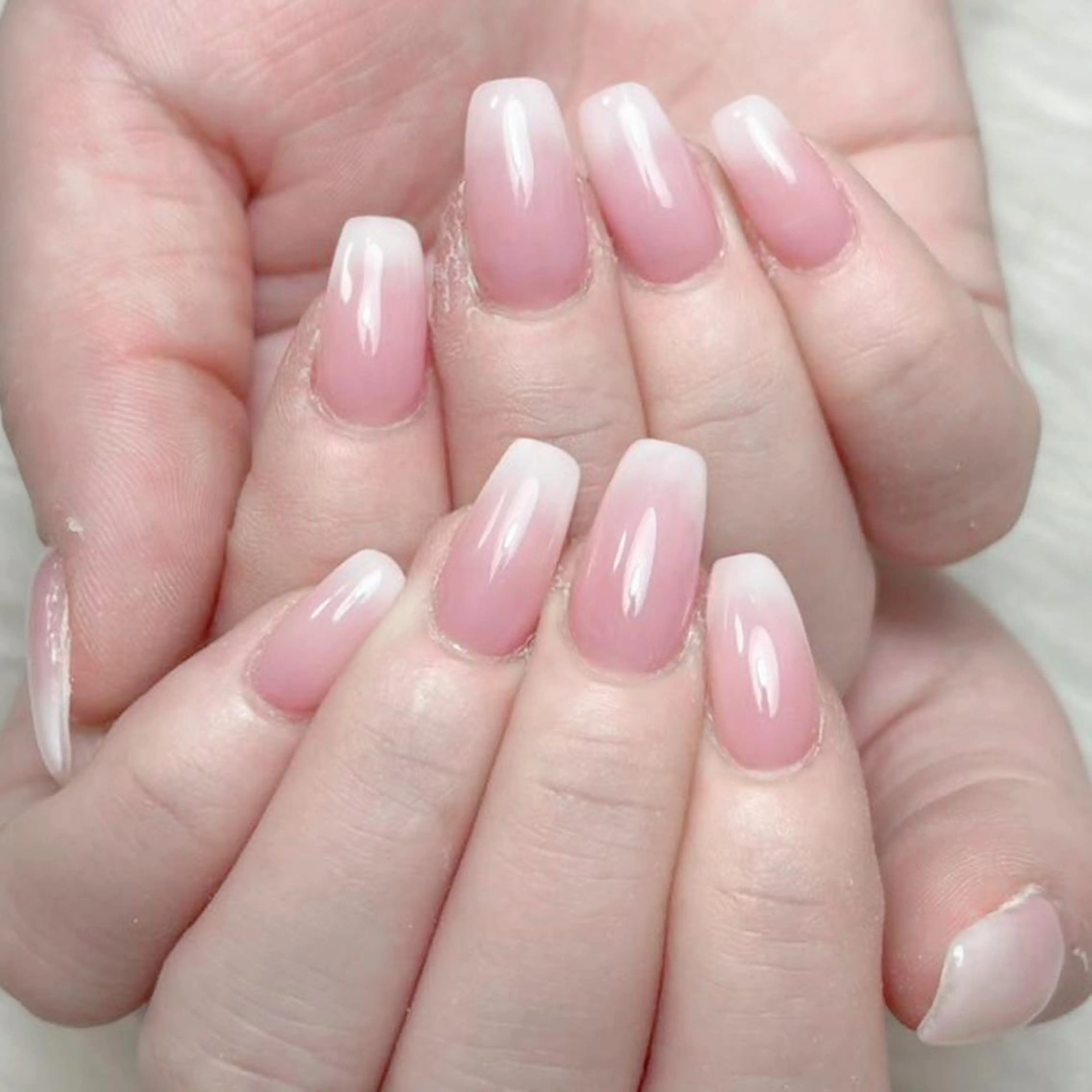 ネイル グラデーション DIAMOND 💅のネイルデザイン