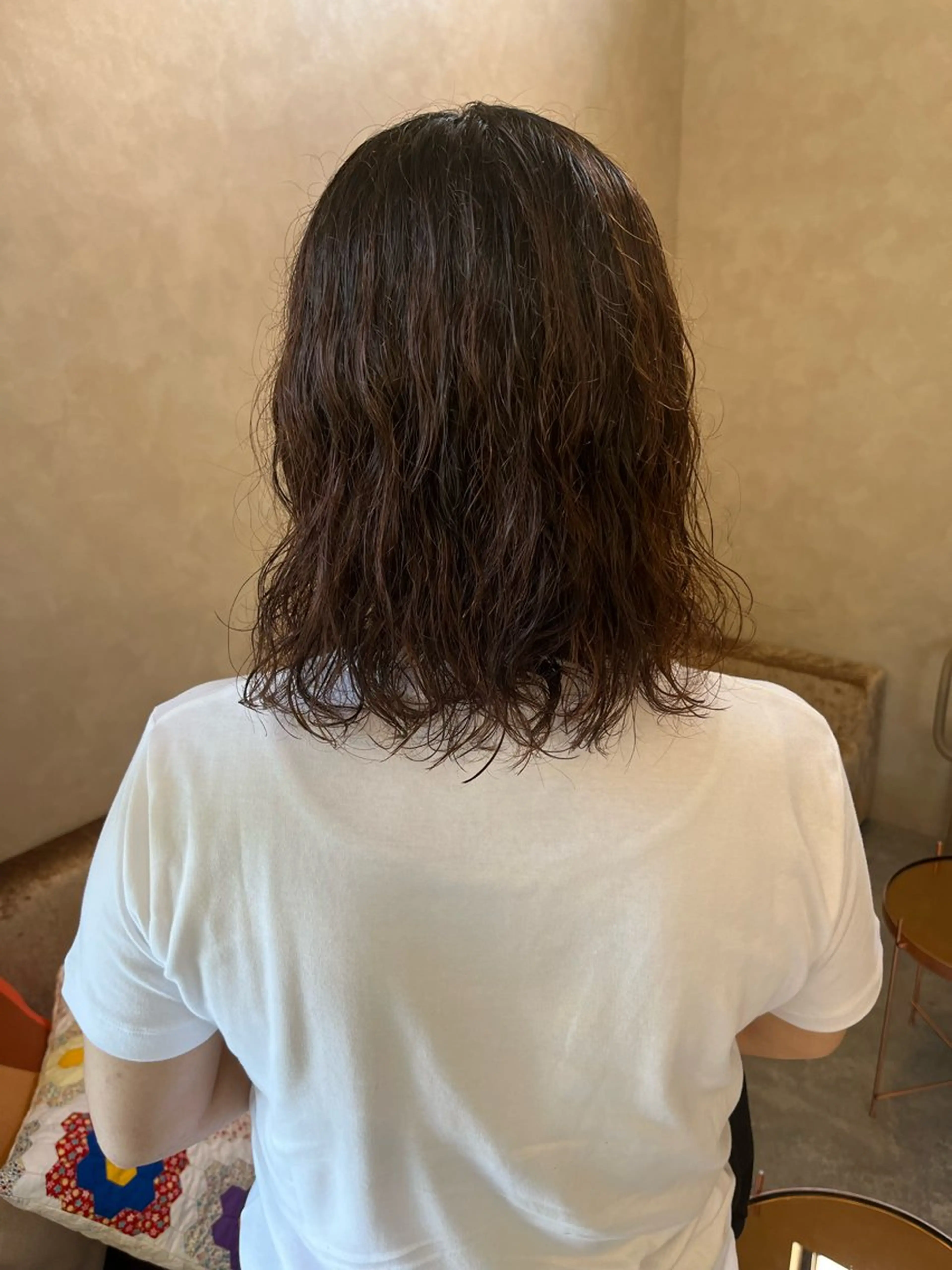 ミディアム 小山 水綺のヘアスタイル