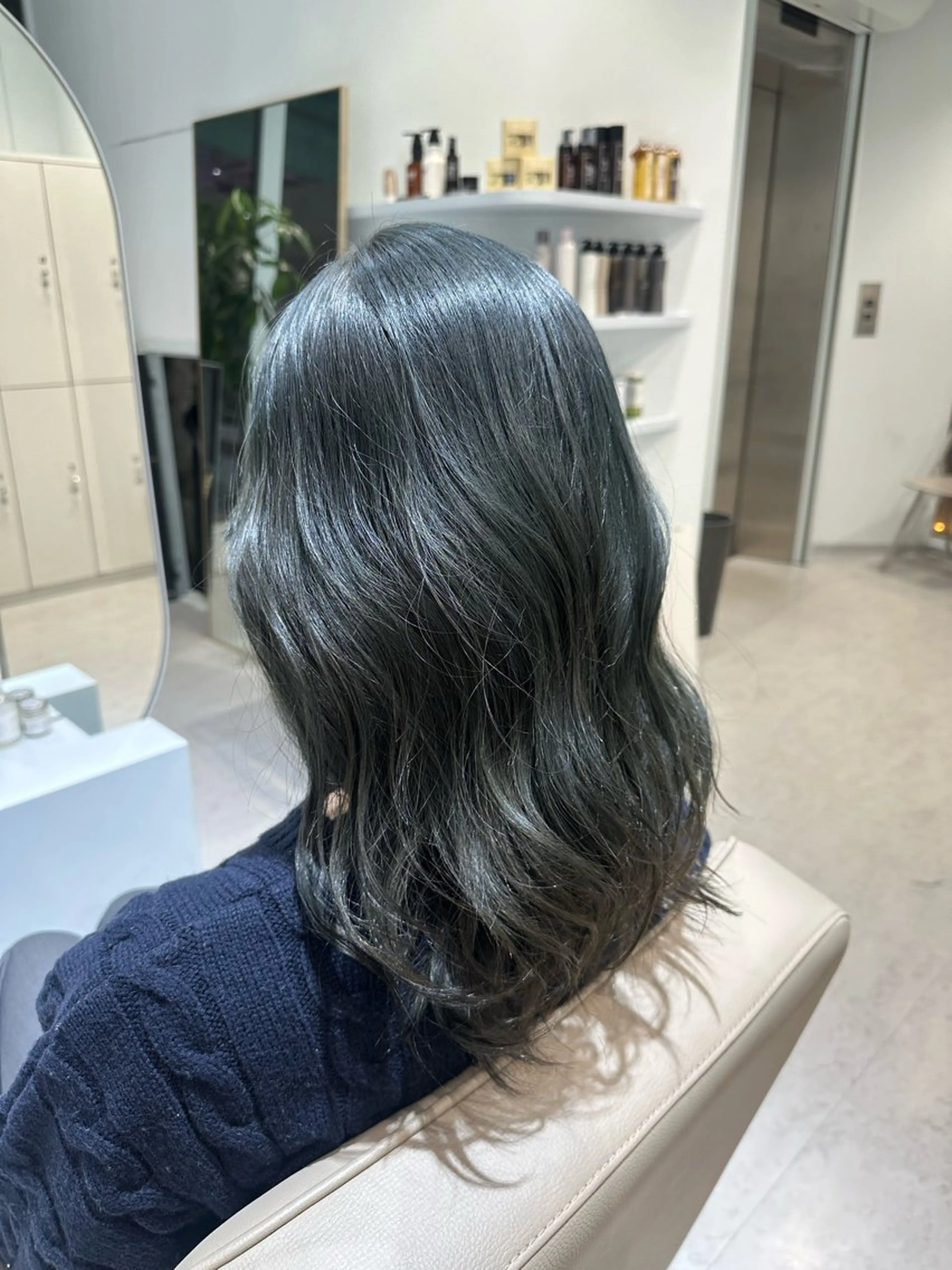 セミロング カラー ブリーチ ケアブリーチ ヘアカラー なりた るいのヘアスタイル