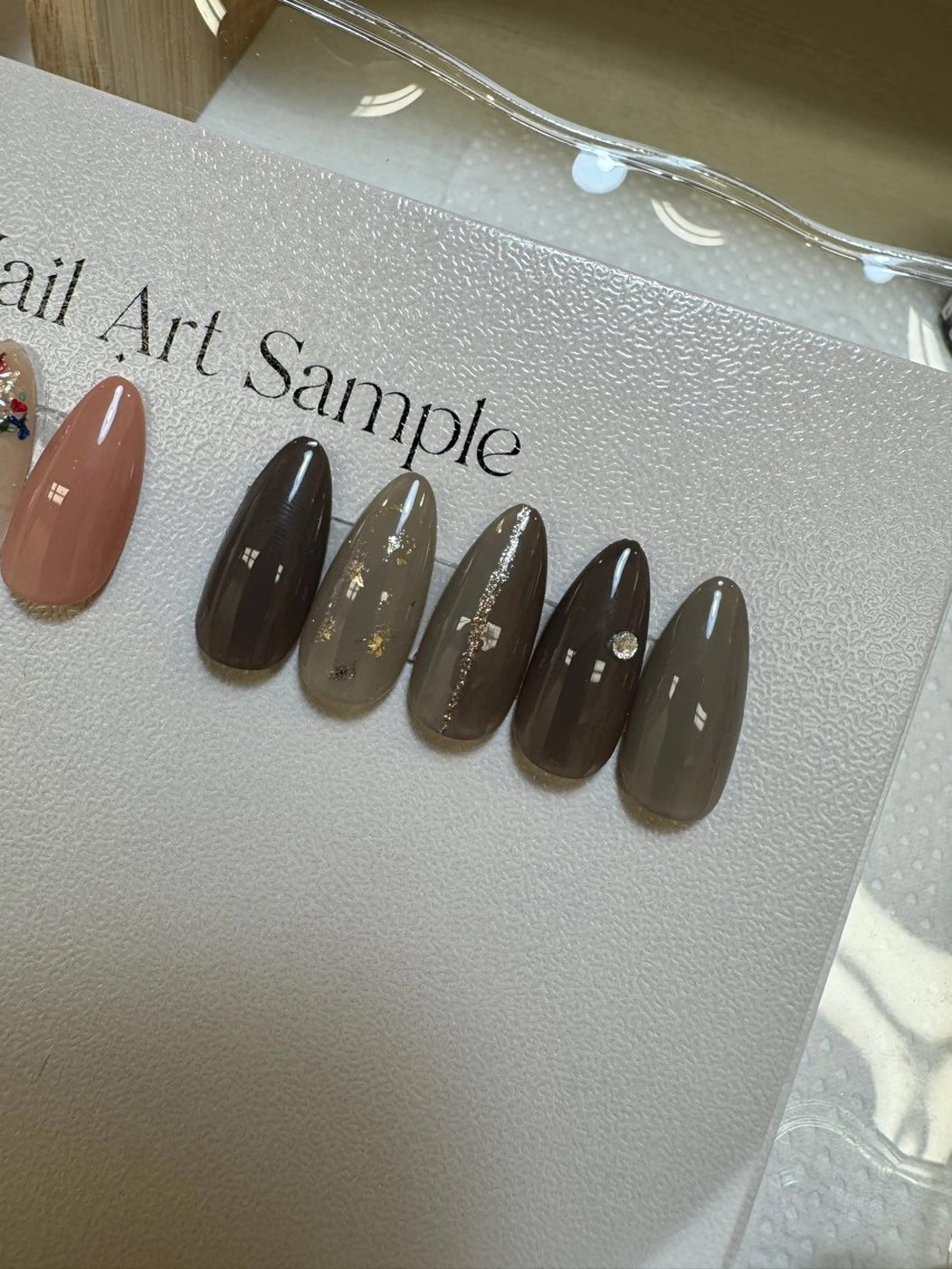 ネイル オーロラネイル 長さ出し フレンチネイル ジェルネイル マグネットネイル Hi nail 【ハイネイル】池袋のネイルデザイン