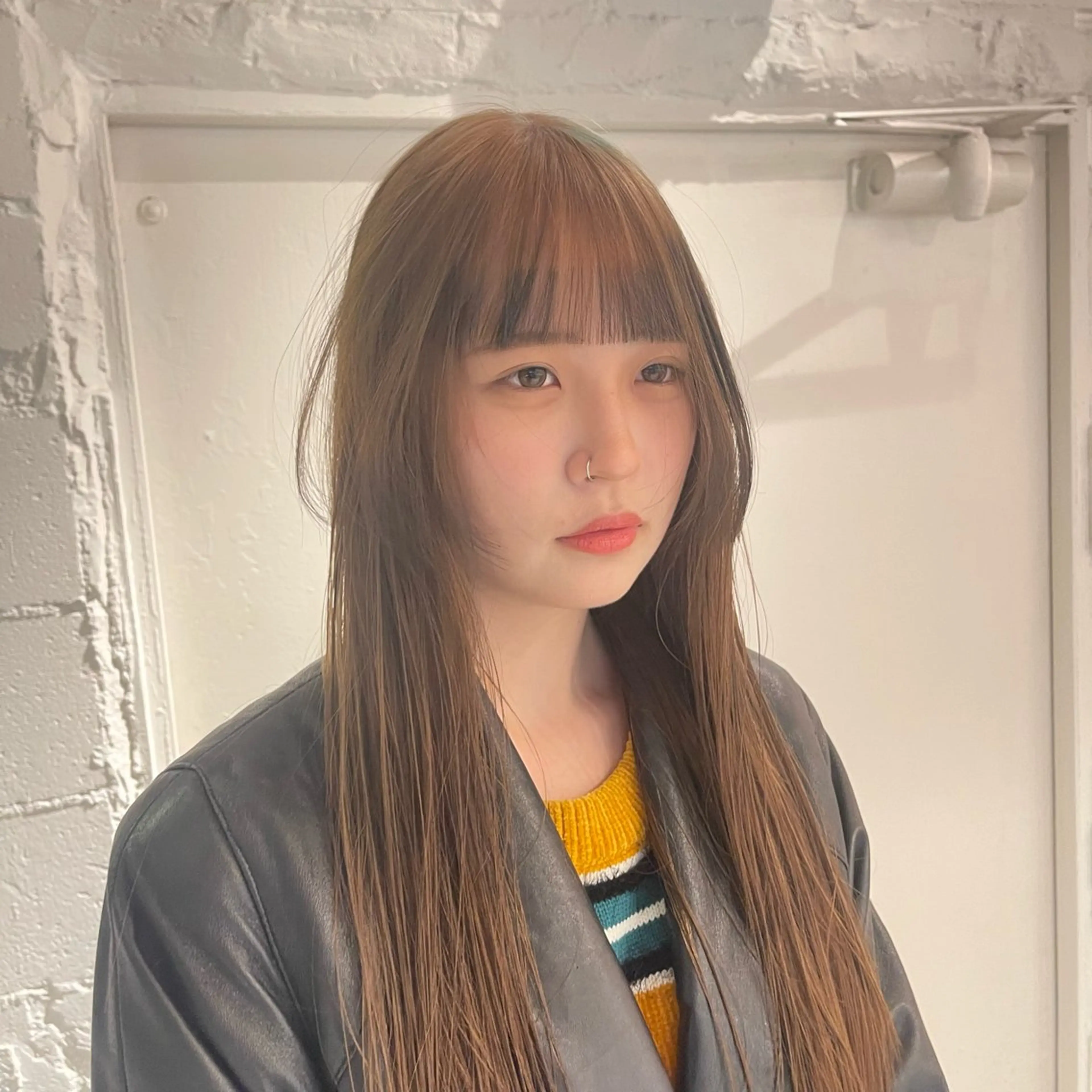 ロング カラー 黒髪 ヘアカラー トリートメント nameless miichiのヘアスタイル