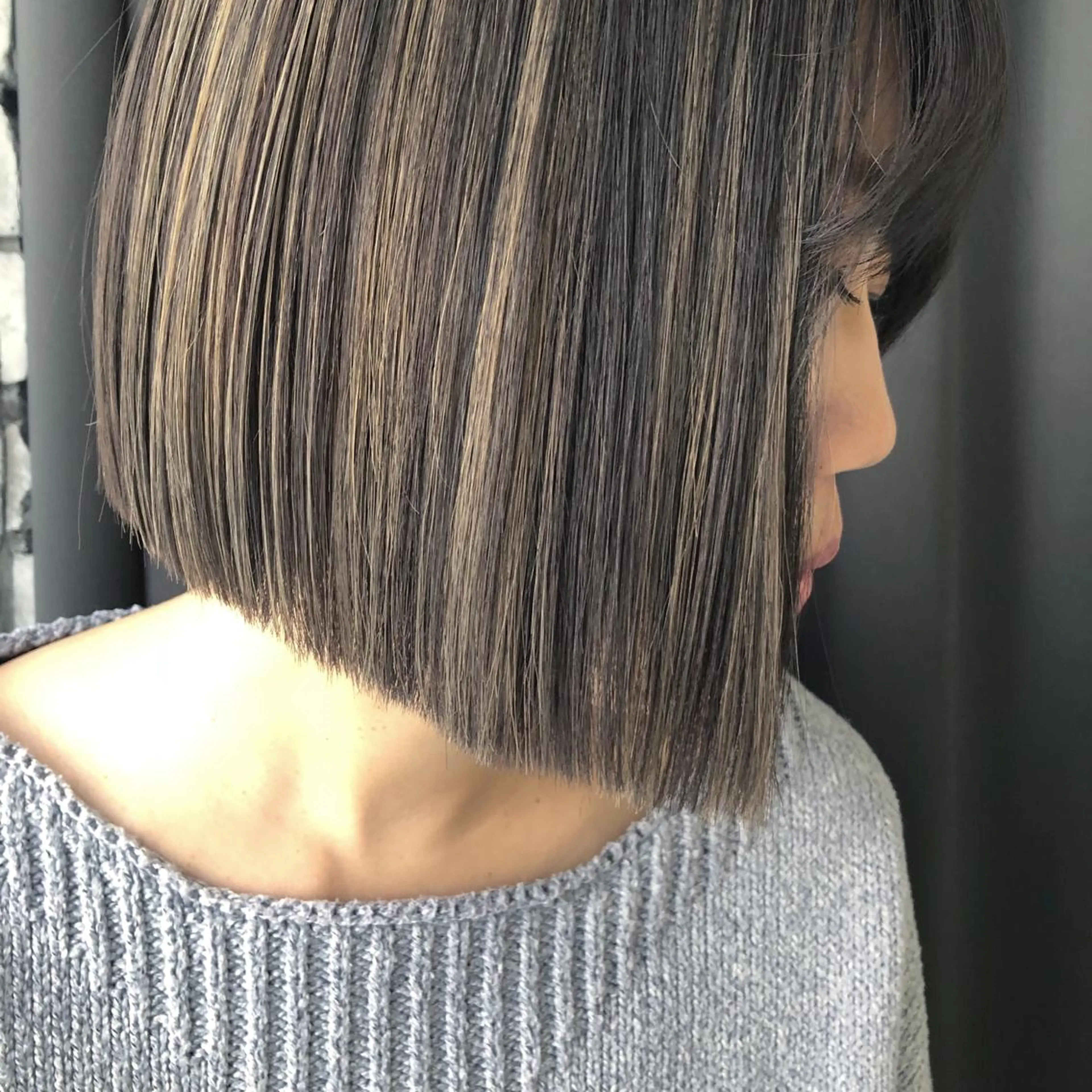 ミディアム カラー ハイライトカラー ボブ ハイライト ORIKA 美容室のヘアスタイル