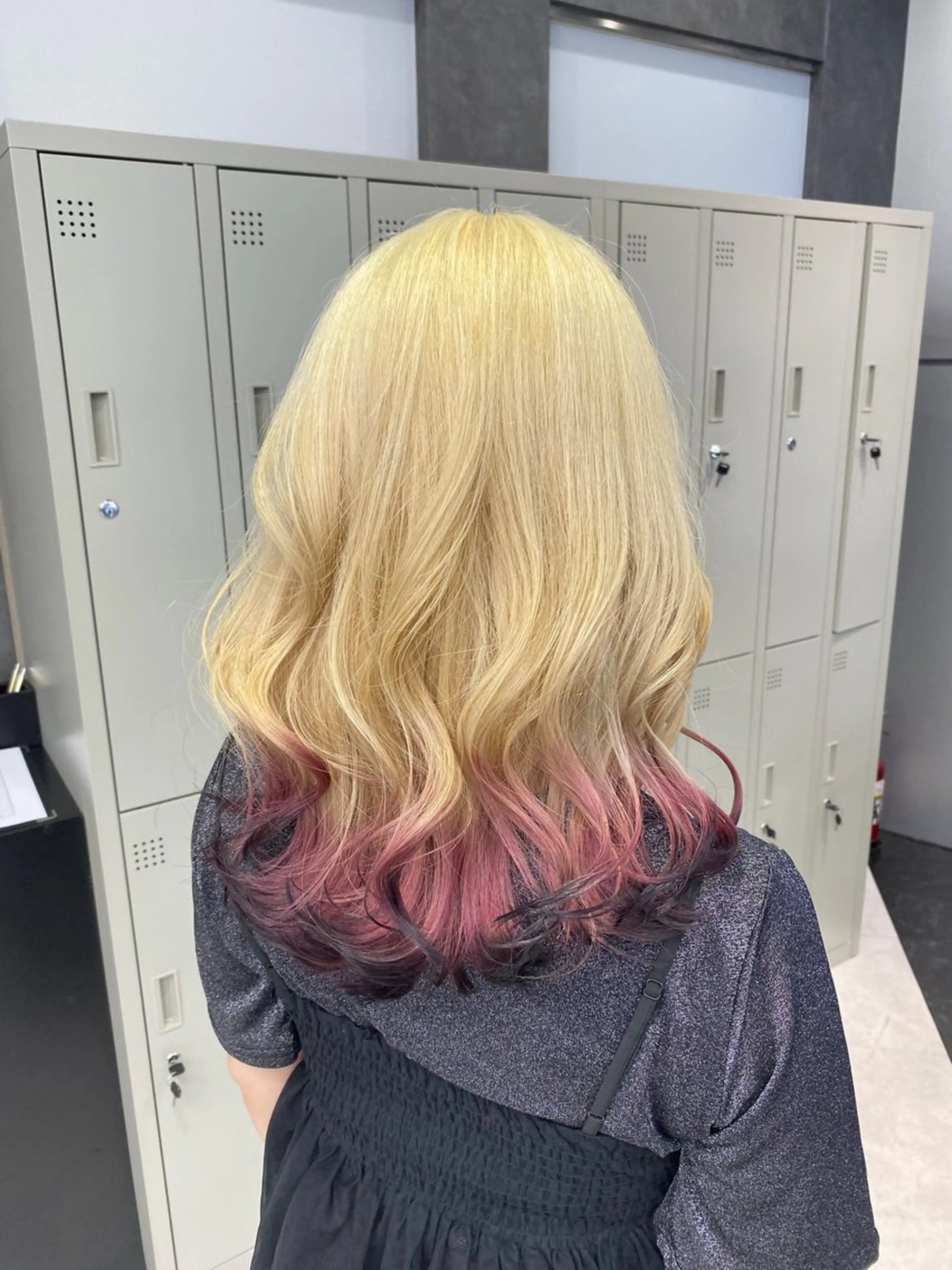 セミロング カット ヘアカラー カラー🌈/カット /栄/misa👻のヘアスタイル