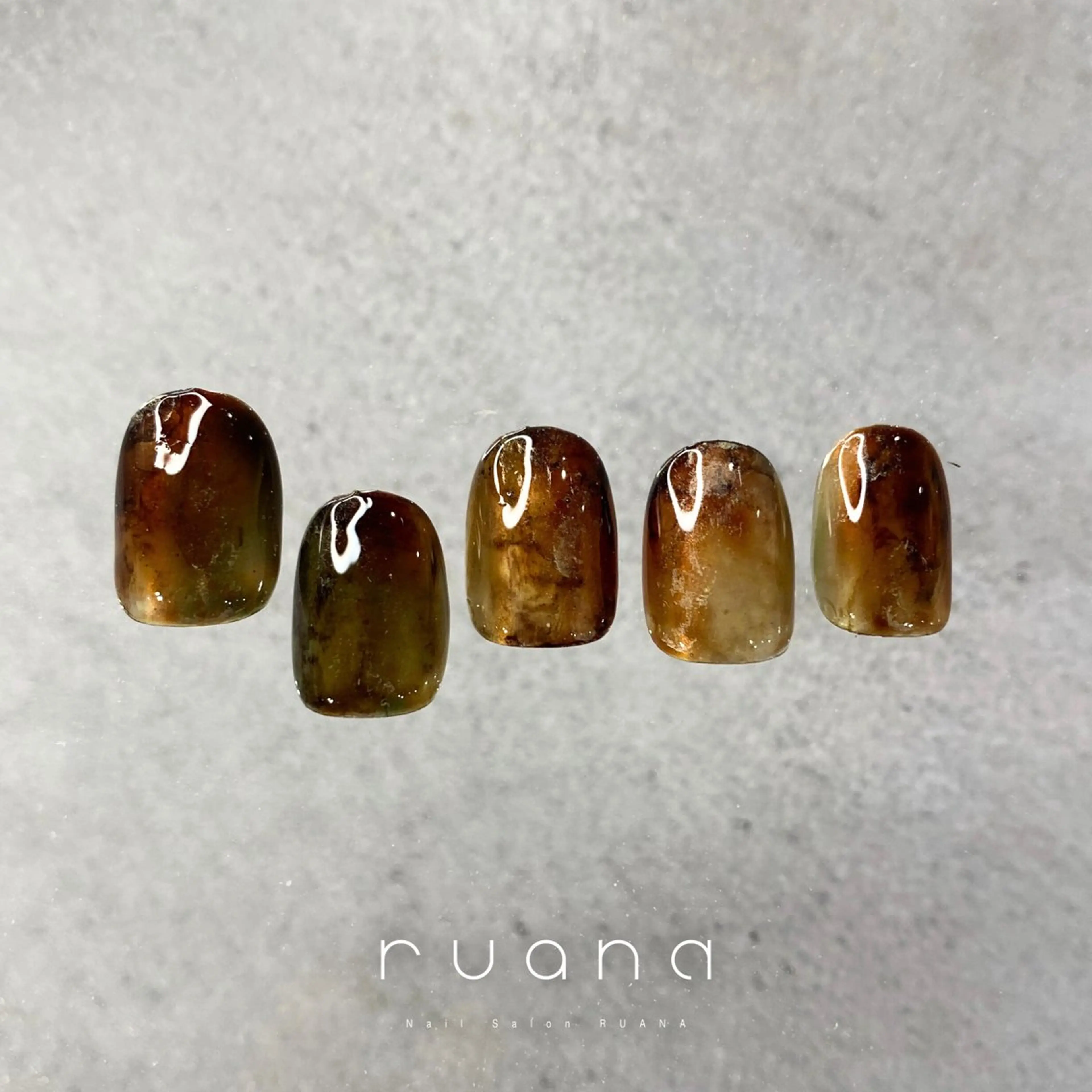 ネイル ハンドネイル 中本 菜々のネイルデザイン