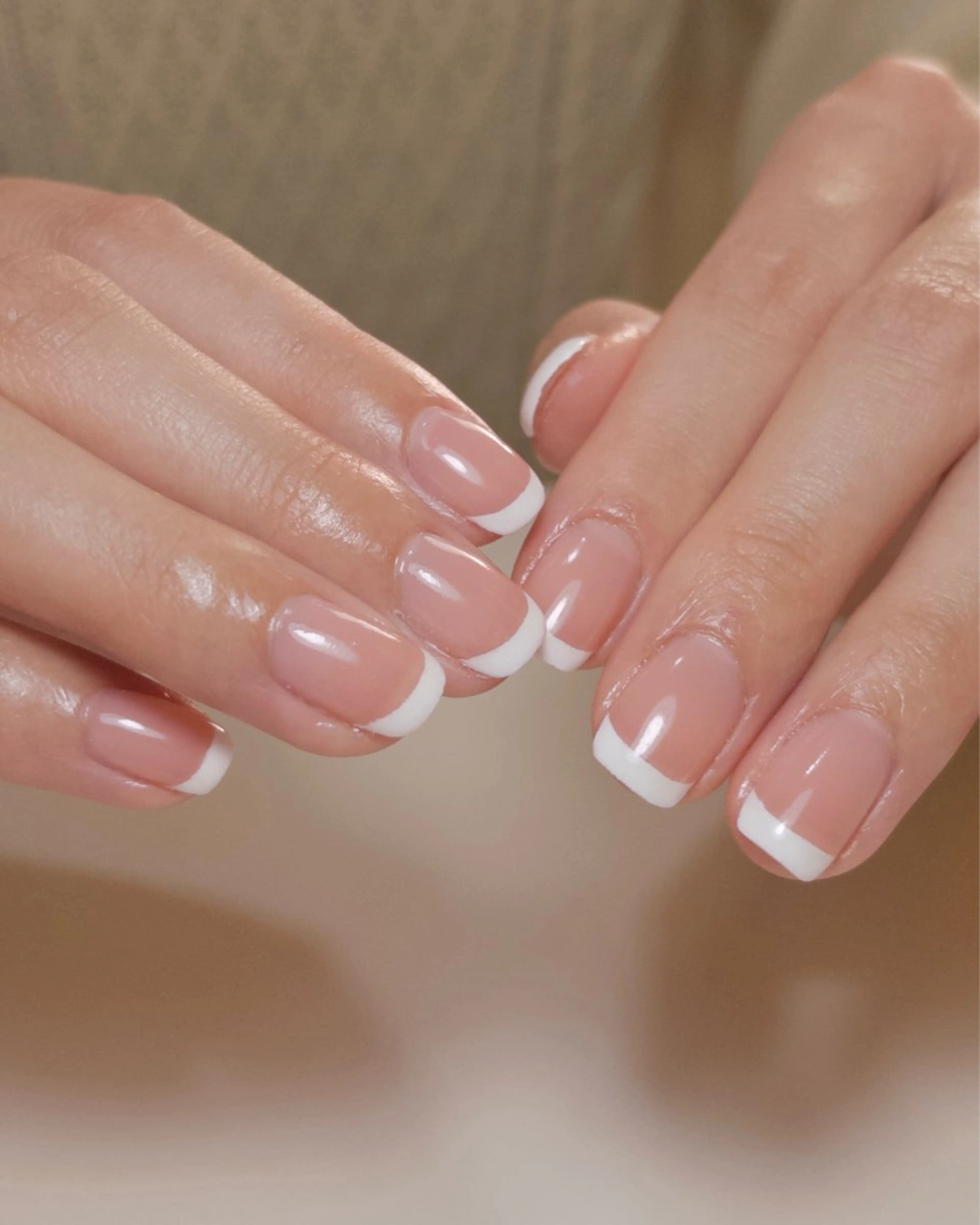 ネイル フレンチネイル ハンドネイル elephane所属・elephane ERIKAのネイルデザイン