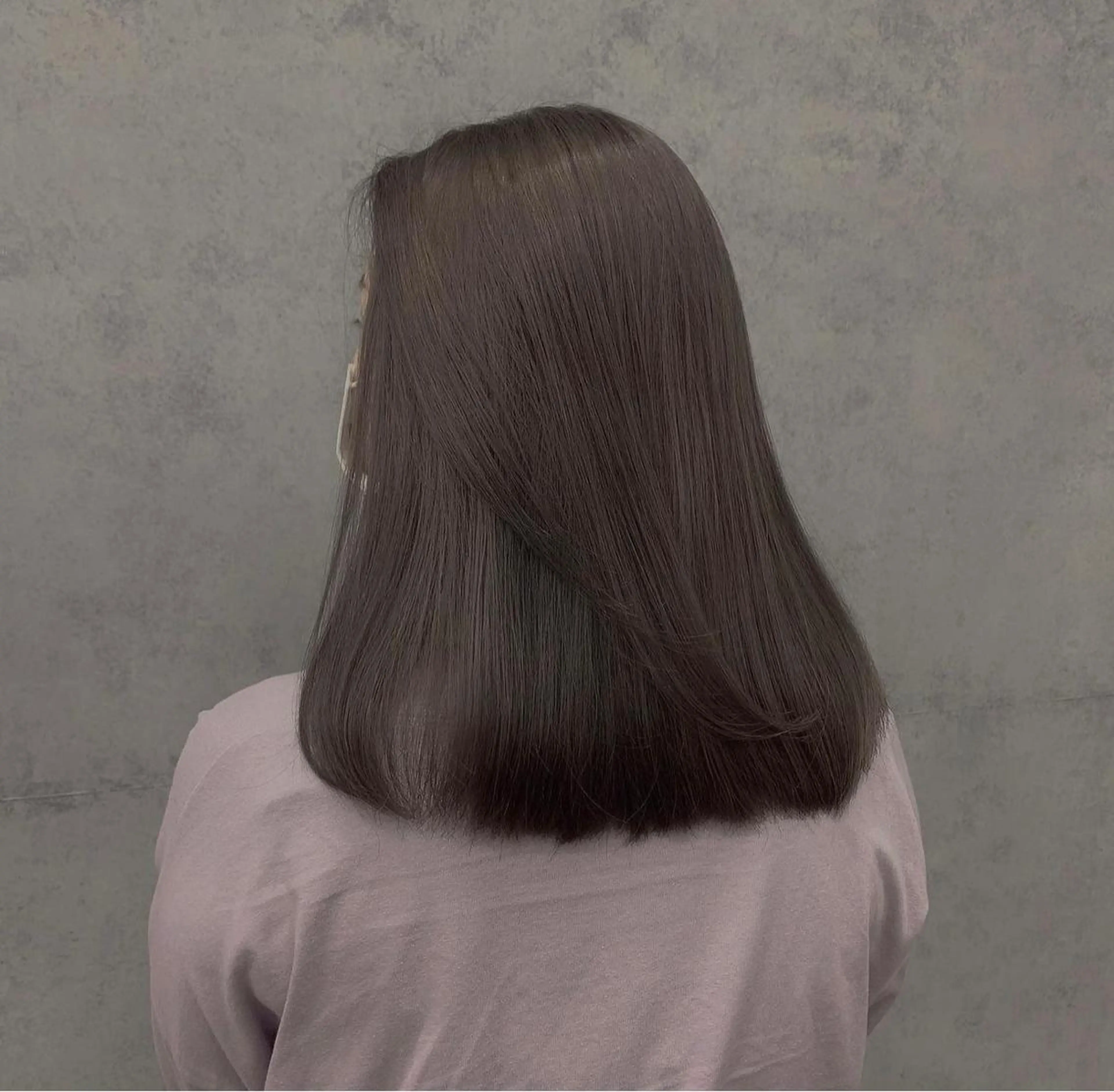 ミディアム カラー THESALONS所属・🤍ブリーチカラー /寄田龍樹🤍のヘアスタイル