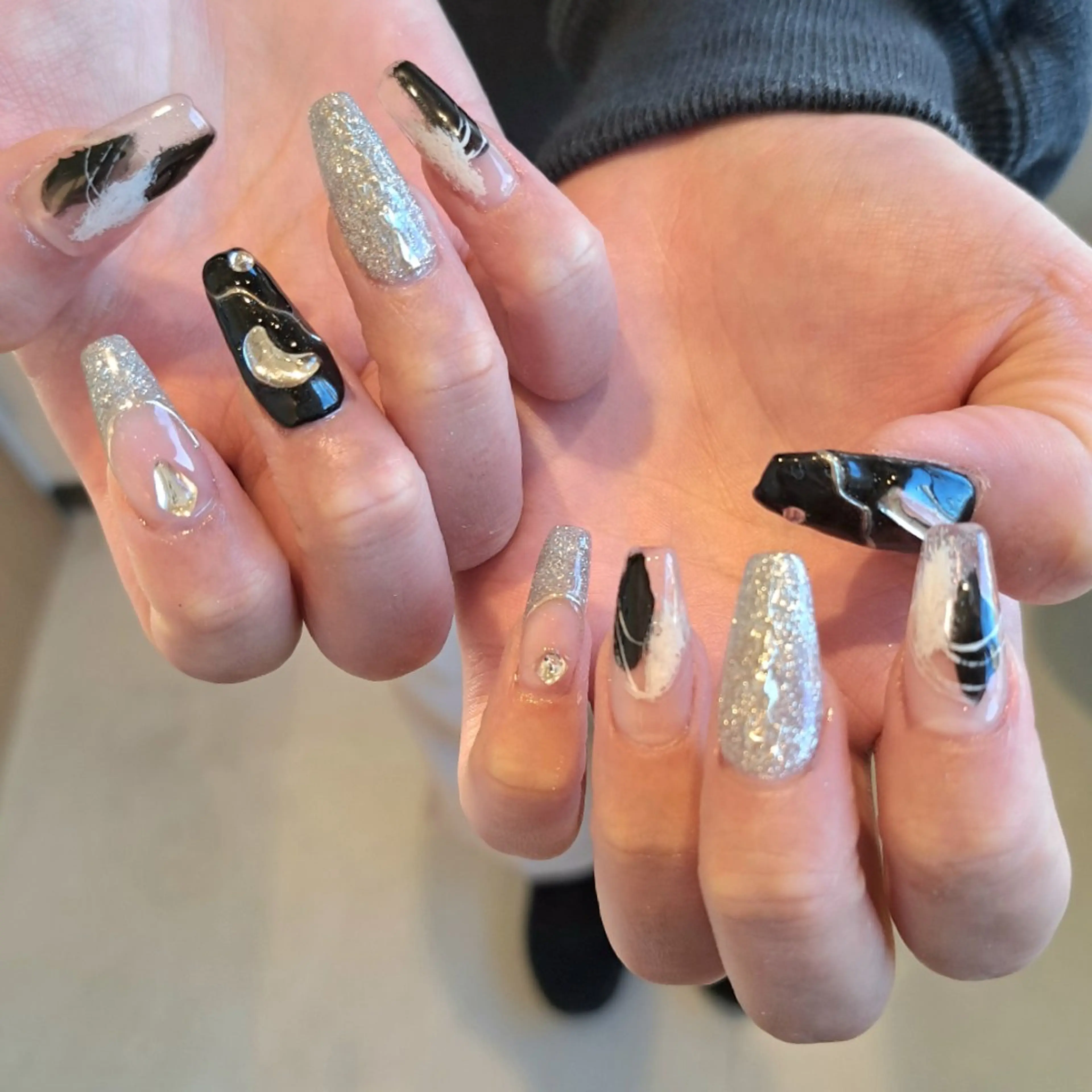 ネイル アートネイル 長さ出し 持ち込み スカルプネイル Nail mood /アートし放題のネイルデザイン