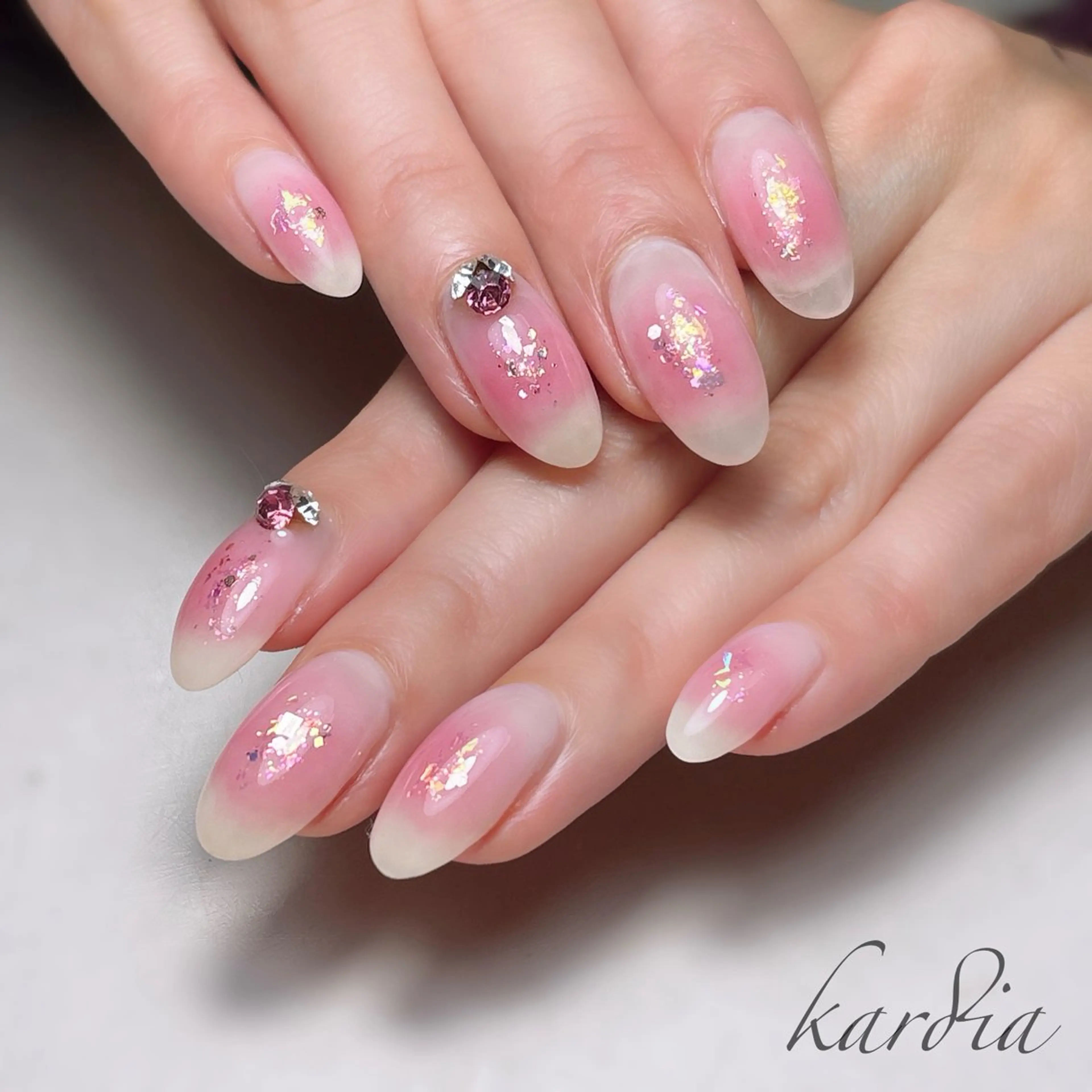 ネイル ハンドネイル καρδιά -ｶﾙﾃﾞｨｱ-のネイルデザイン