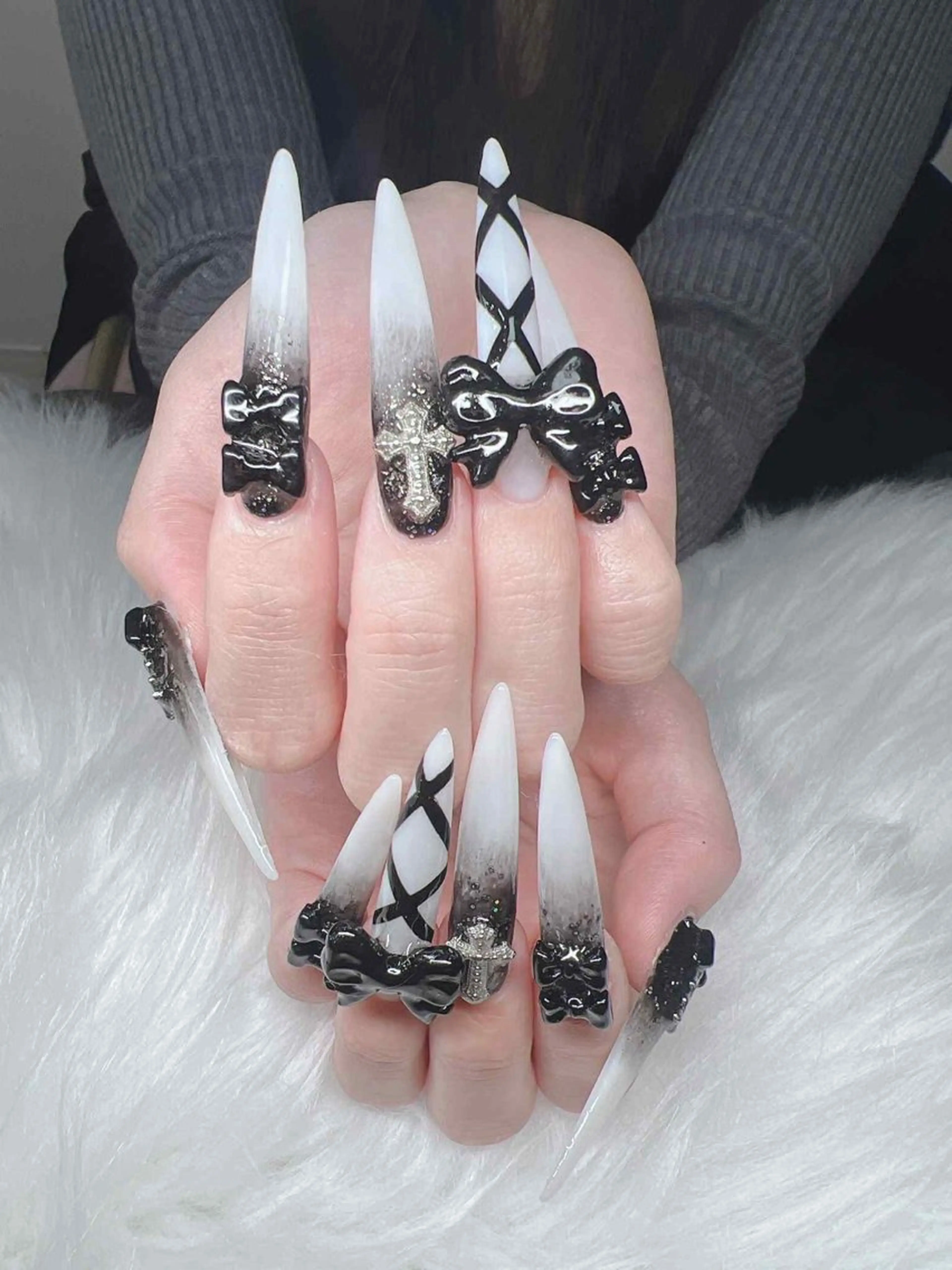 ネイル ハンドネイル Lee Nailsのネイルデザイン