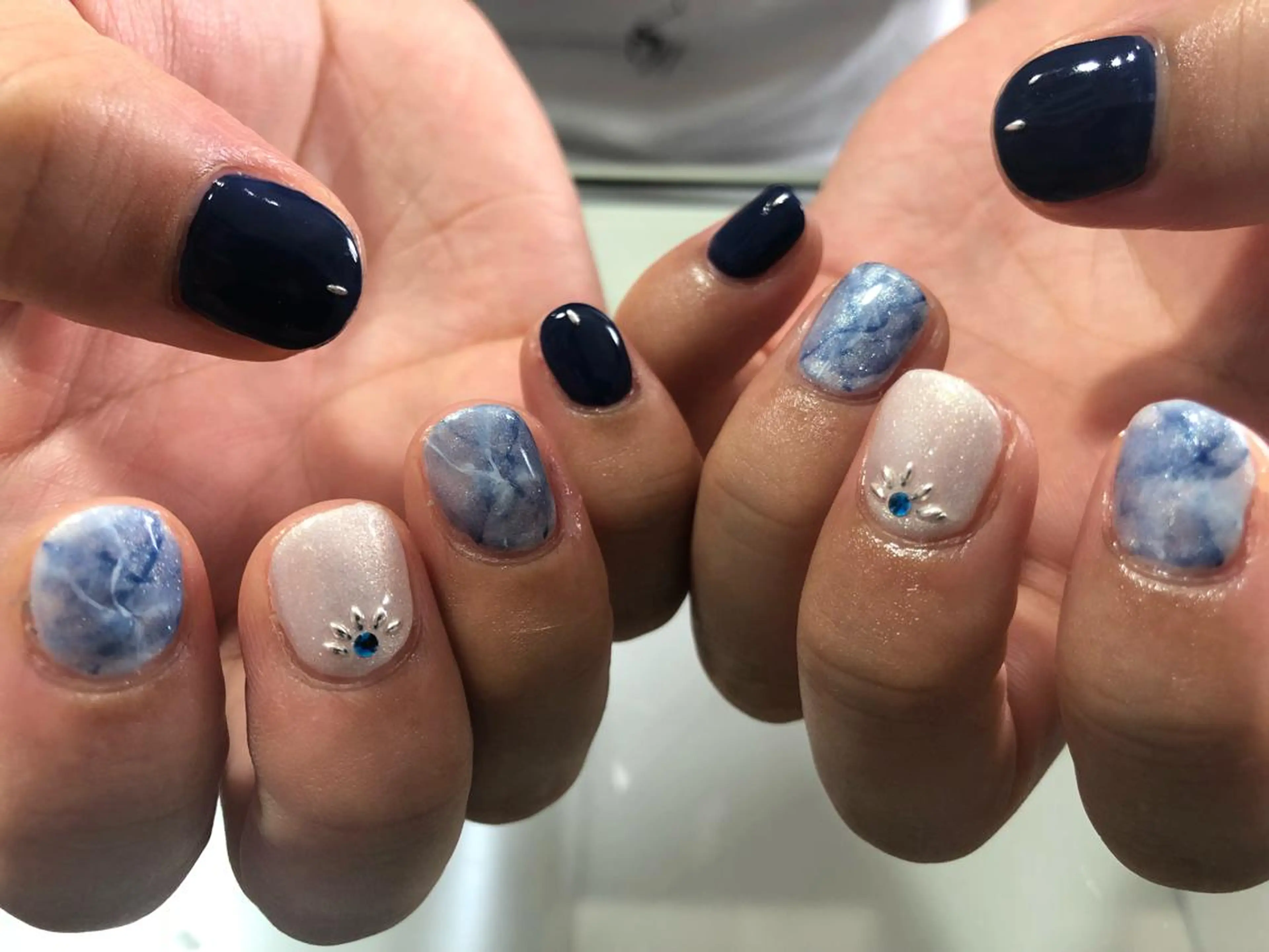 ネイル ハンドネイル J. NAILのネイルデザイン