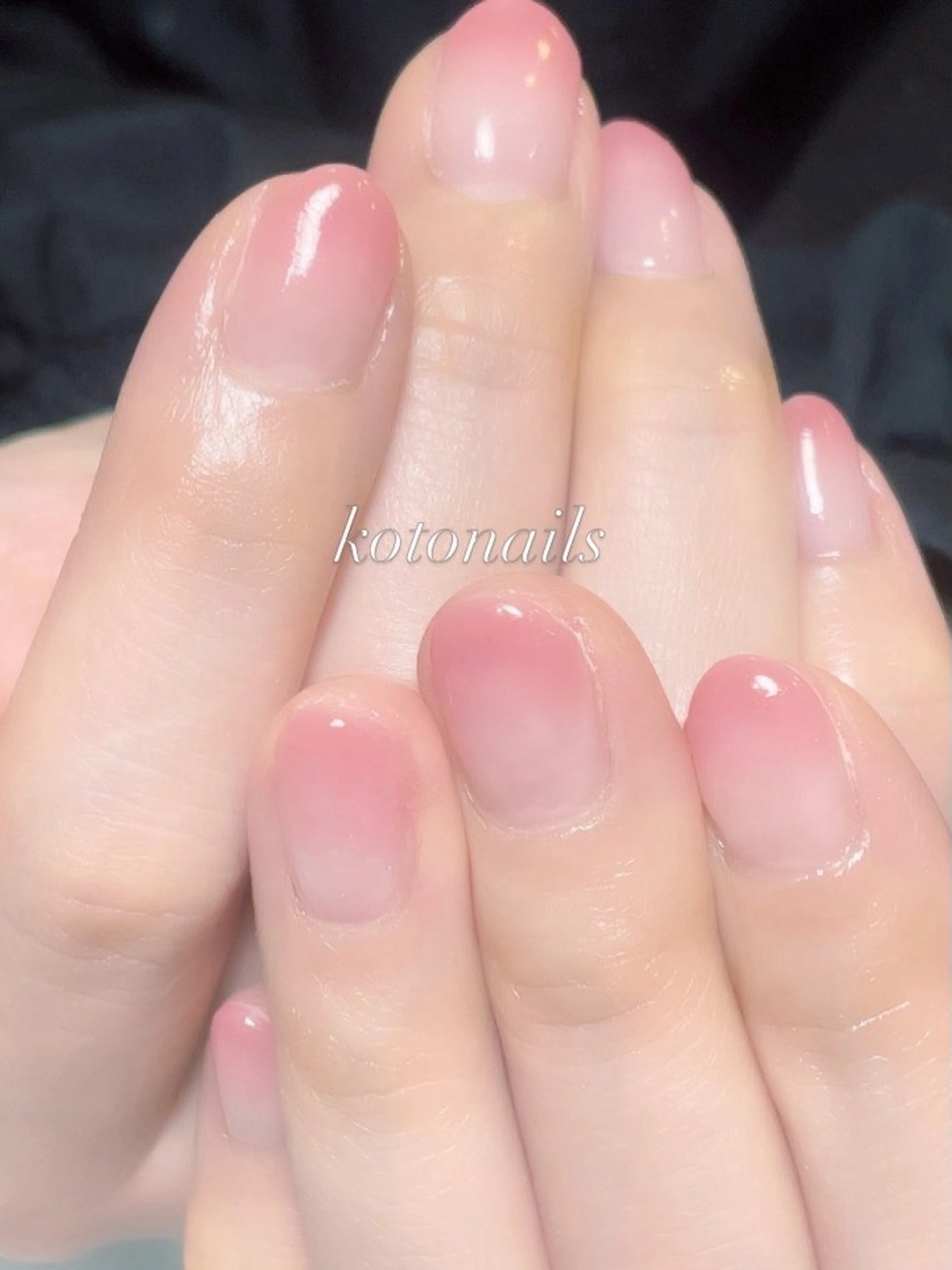 ネイル グラデーション koto nails所属・koto nailsのネイルデザイン
