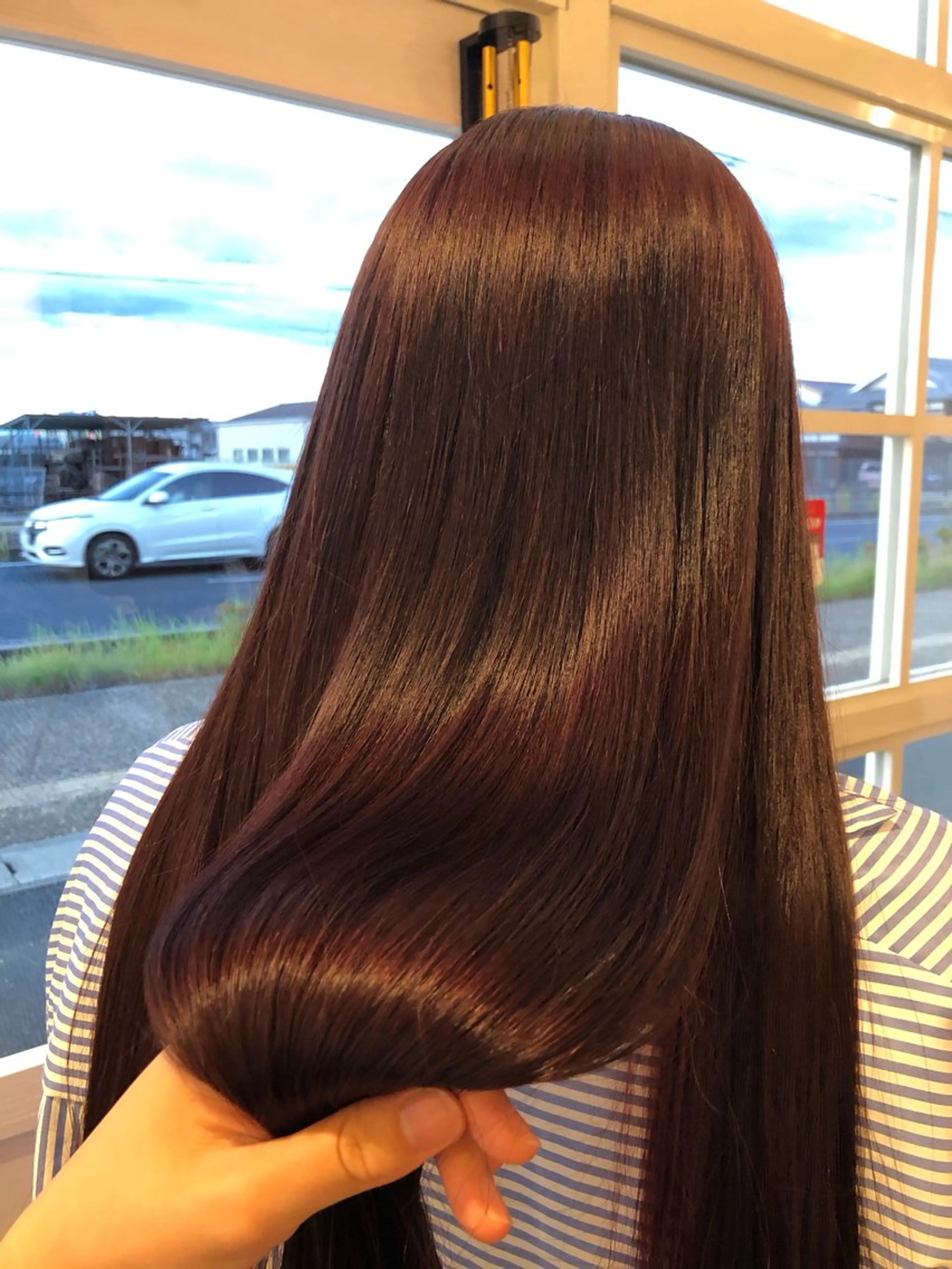 ロング カラー 今中 紗英のヘアスタイル