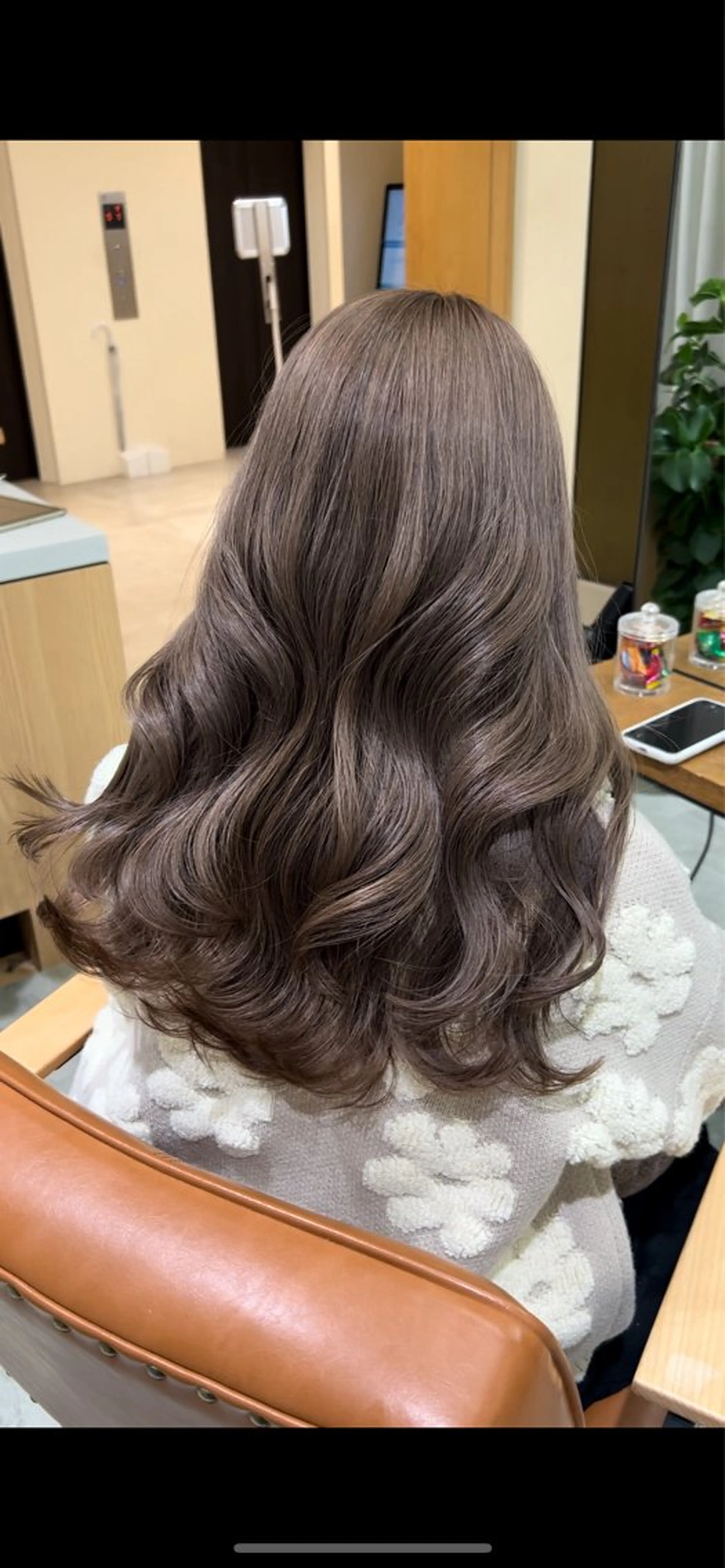 セミロング 銀座|透明感カラー |めぐ🫧のヘアスタイル