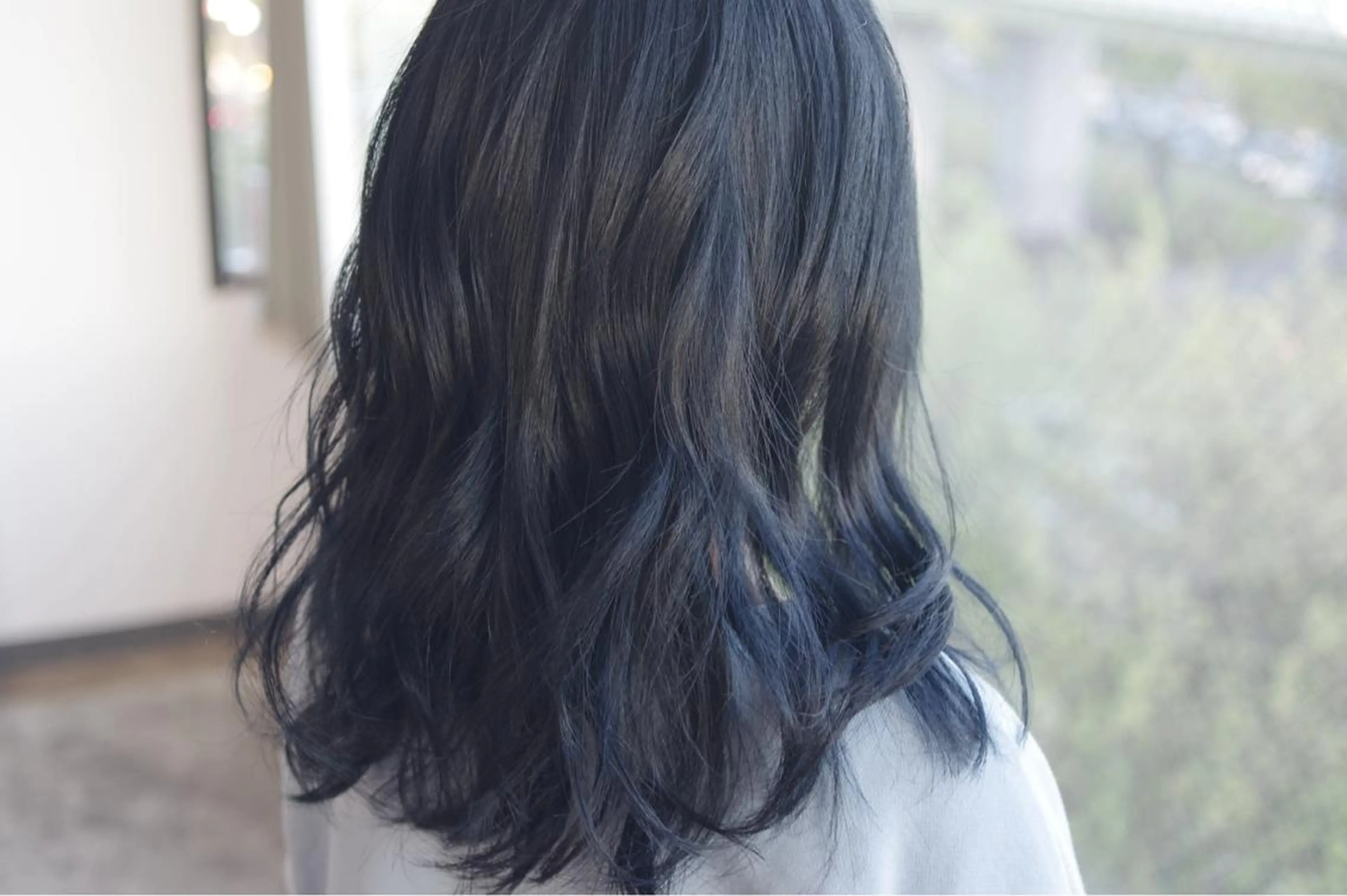 セミロング カラー 🌈ディレクター🌈 徳松優希のヘアスタイル