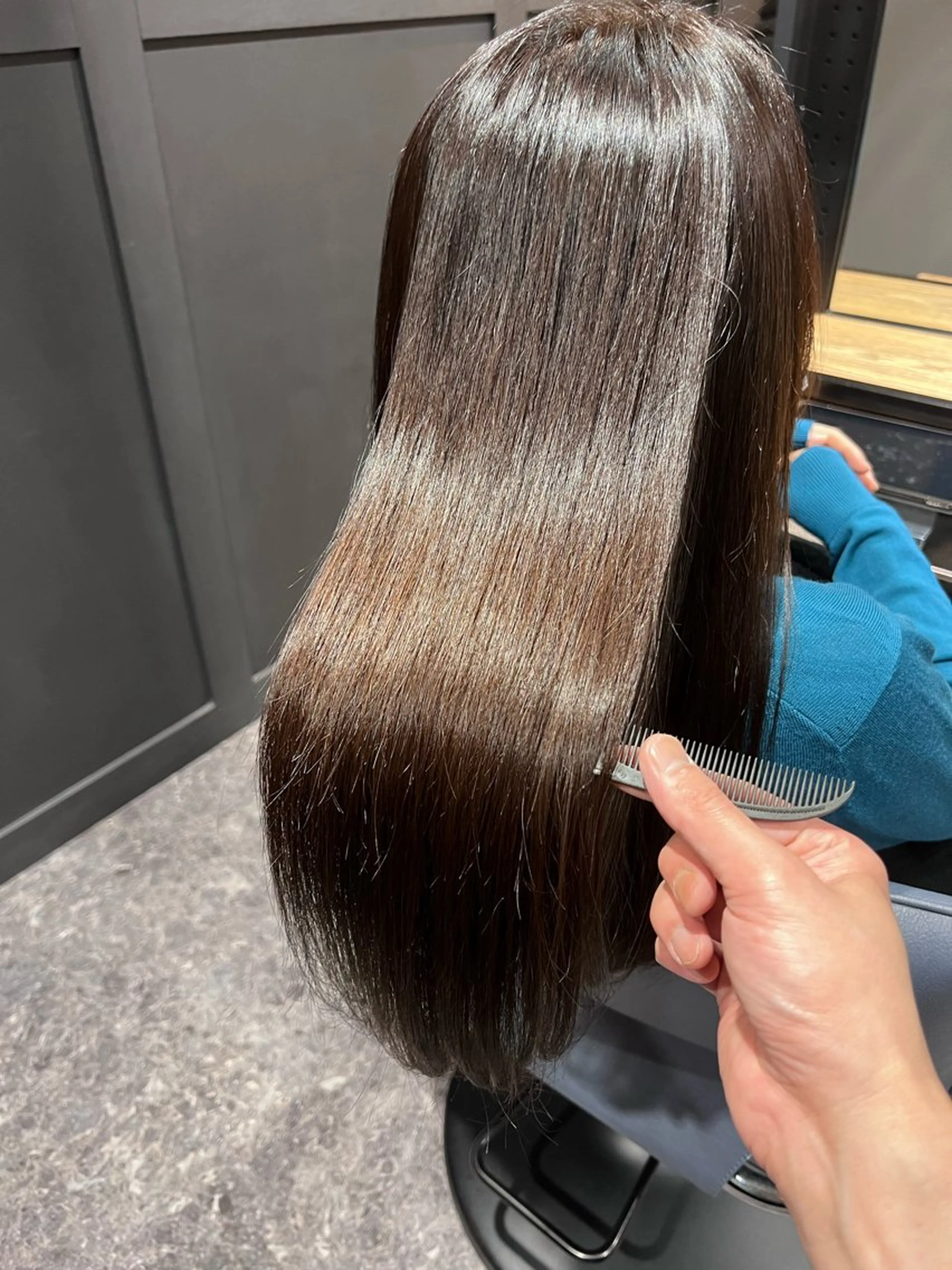 ロング 髪質改善 縮毛矯正 カット 縮毛矯正 トリートメント ヘッドスパ OAK 中目黒のヘアスタイル