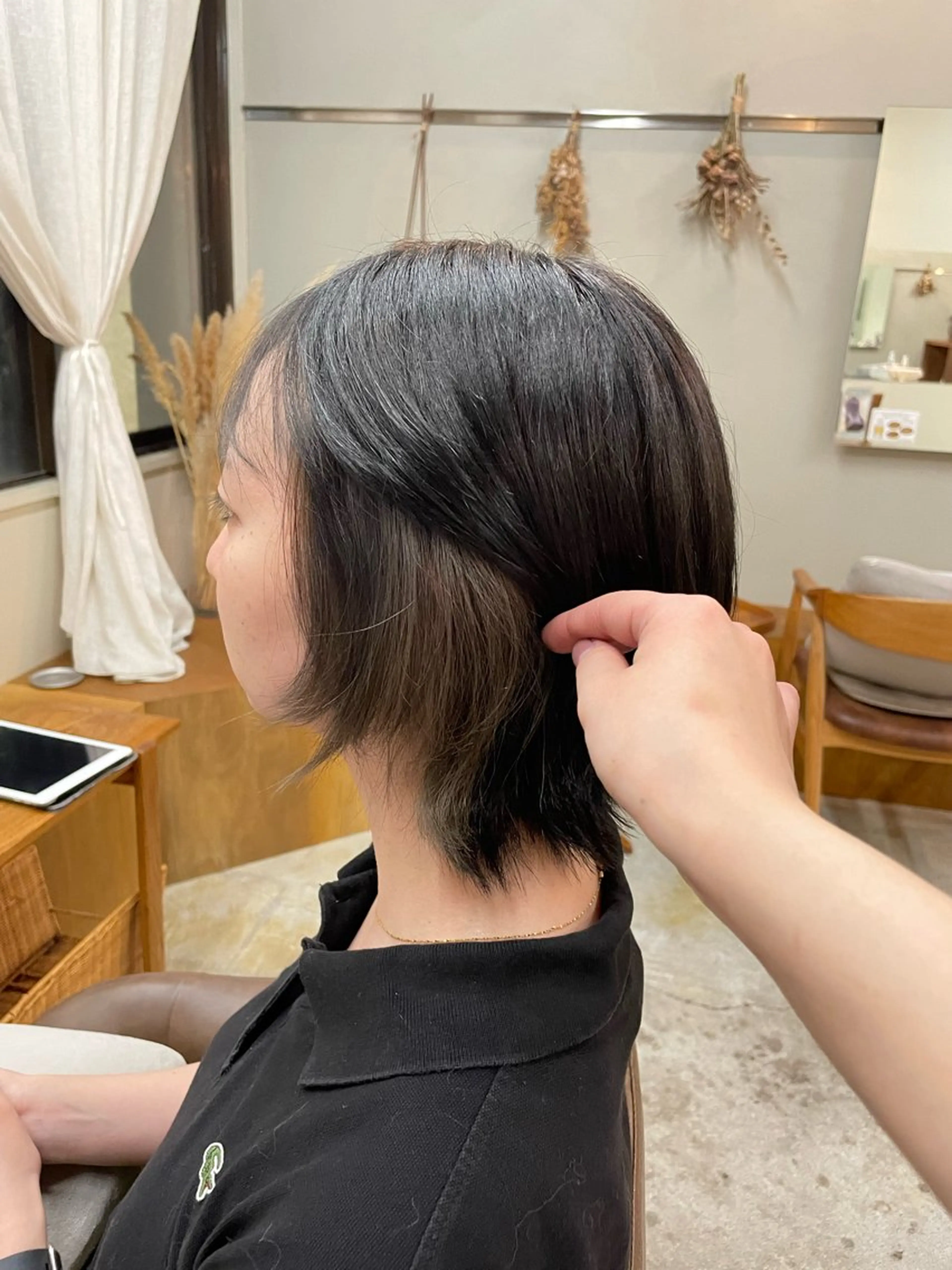 カラー 山下 悠月のヘアスタイル