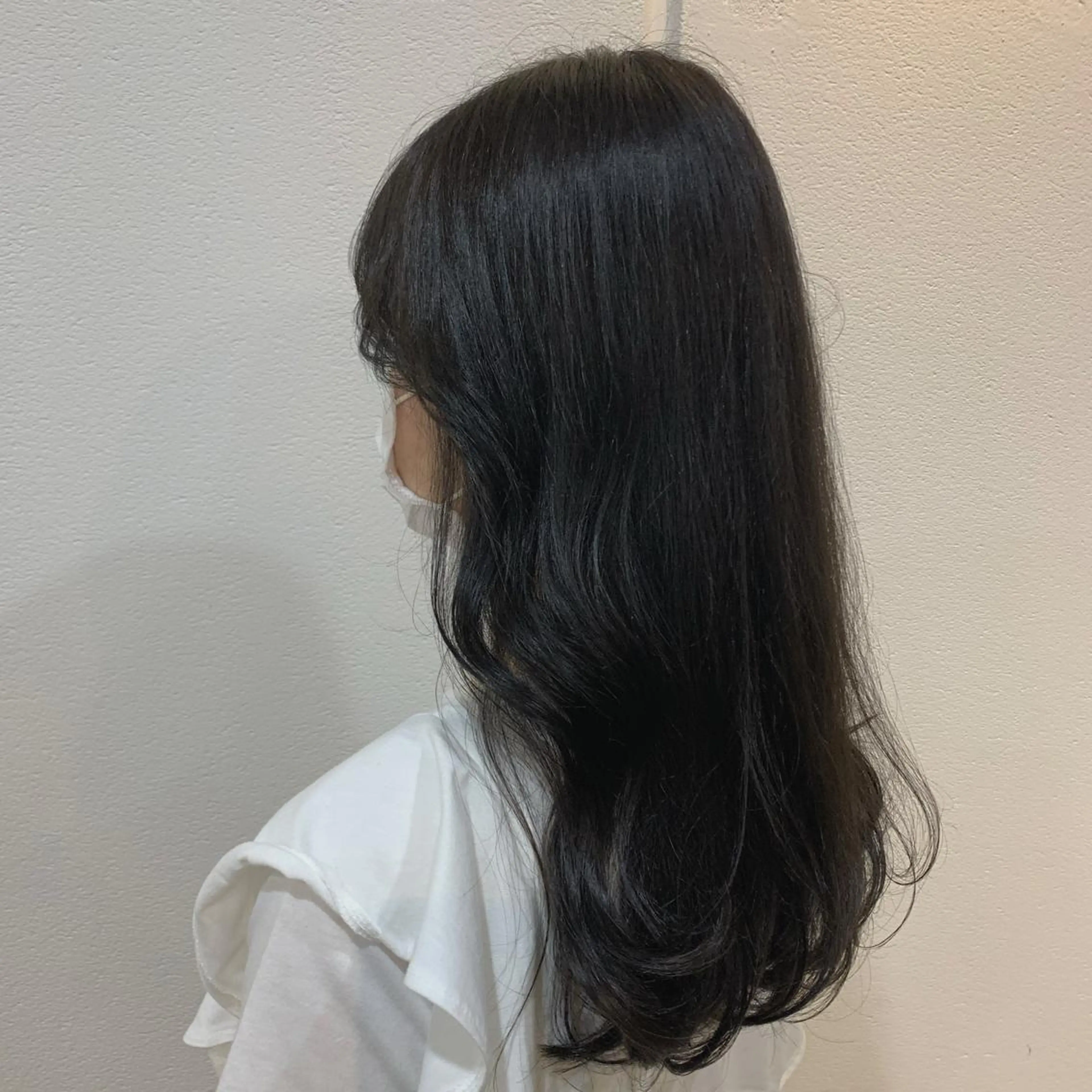 ロング カラー ダークグレー ダークグレージュ グレージュ Lolonois梅田 /Okazaki:)のヘアスタイル