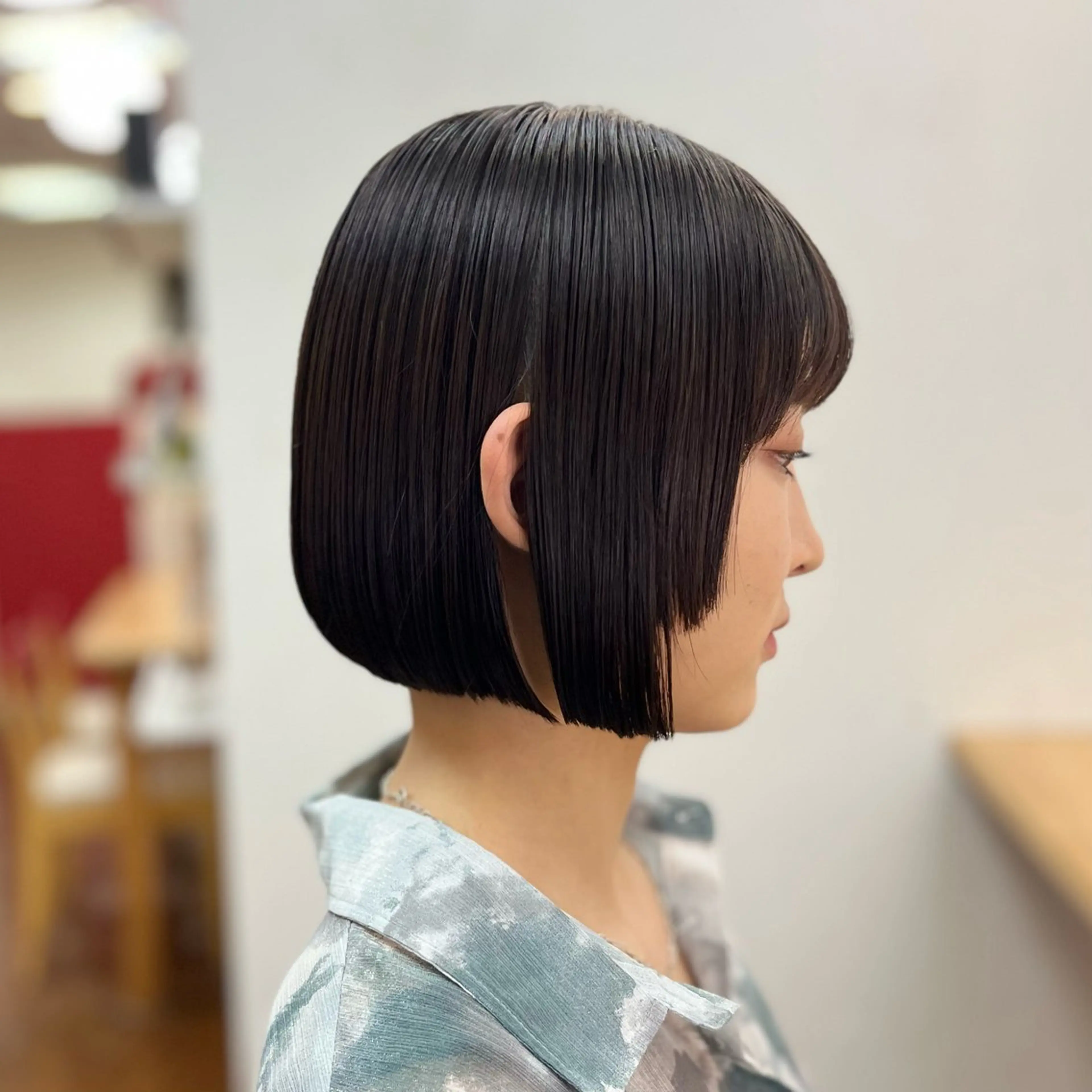 ショート ボブ レイヤーカット イッツ！登戸店所属・冨田 豊のヘアスタイル