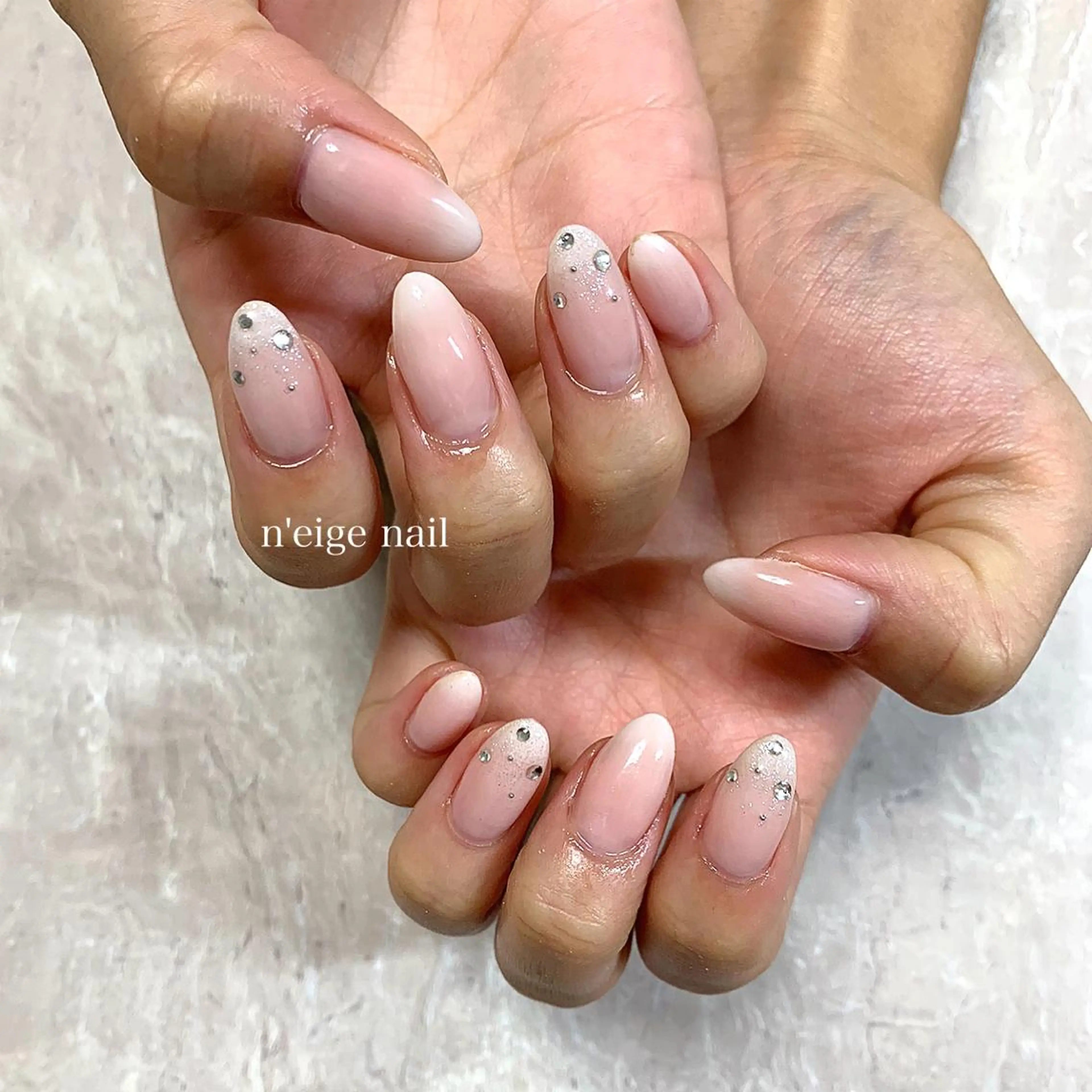 ネイル アートネイル ハート キラキラネイル 韓国ネイル ニュアンスネイル n'eige nail所属・大谷 綾香のネイルデザイン