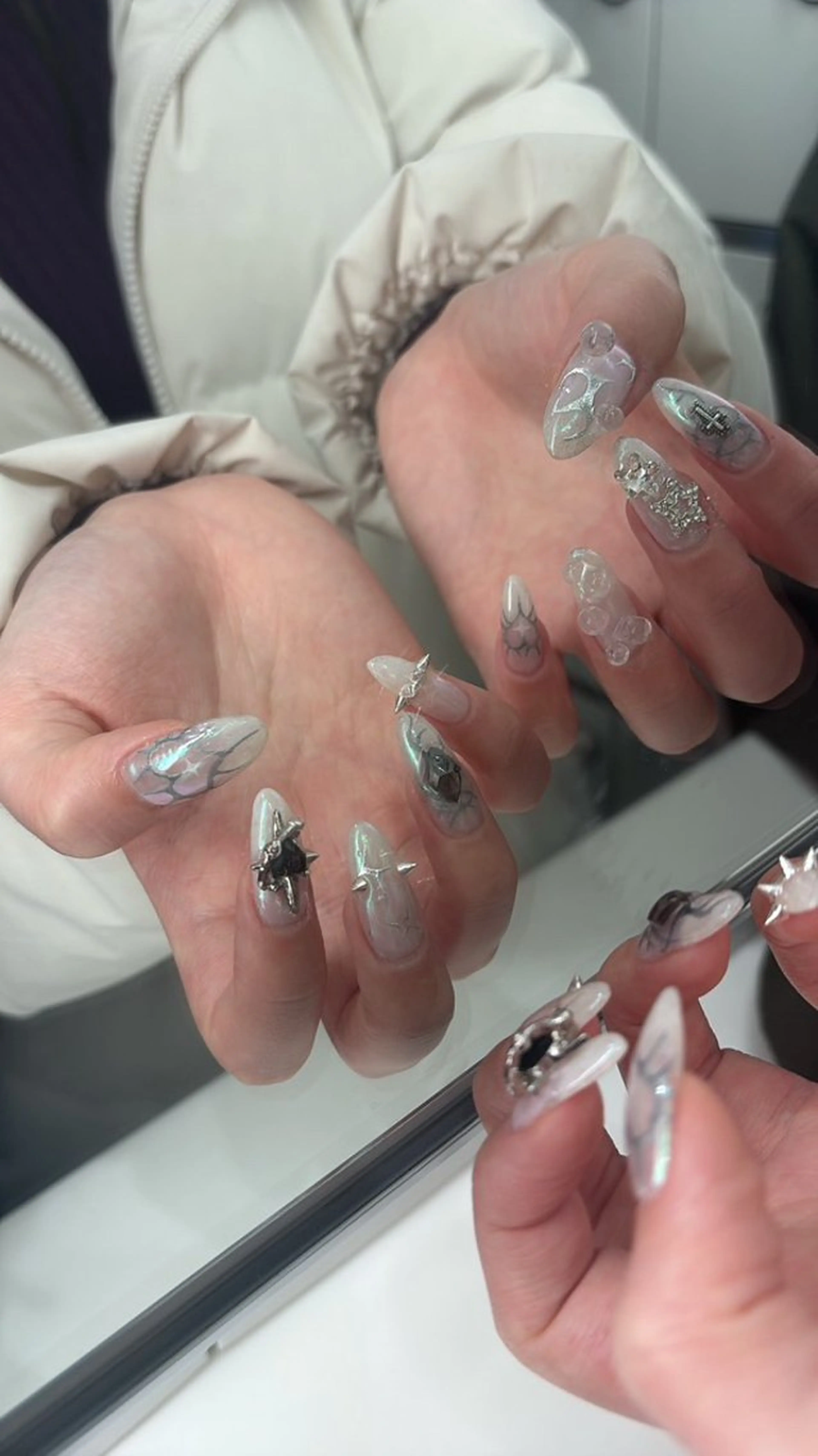 ネイル ハンドネイル Lia所属・eri chan nailのネイルデザイン