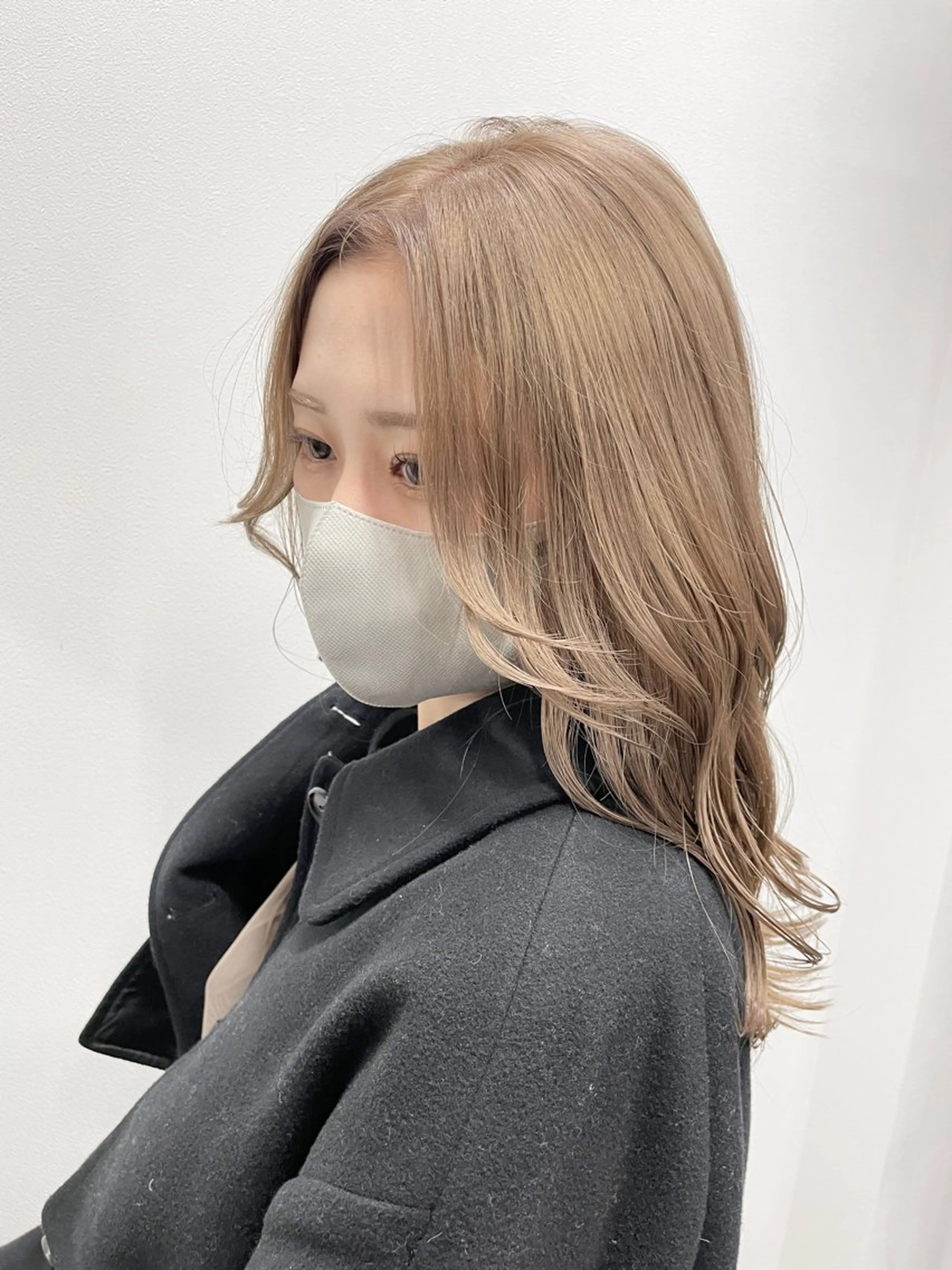 セミロング カラー カット ヘアカラー トリートメント カラー指名No.1 土井新治❄️のヘアスタイル