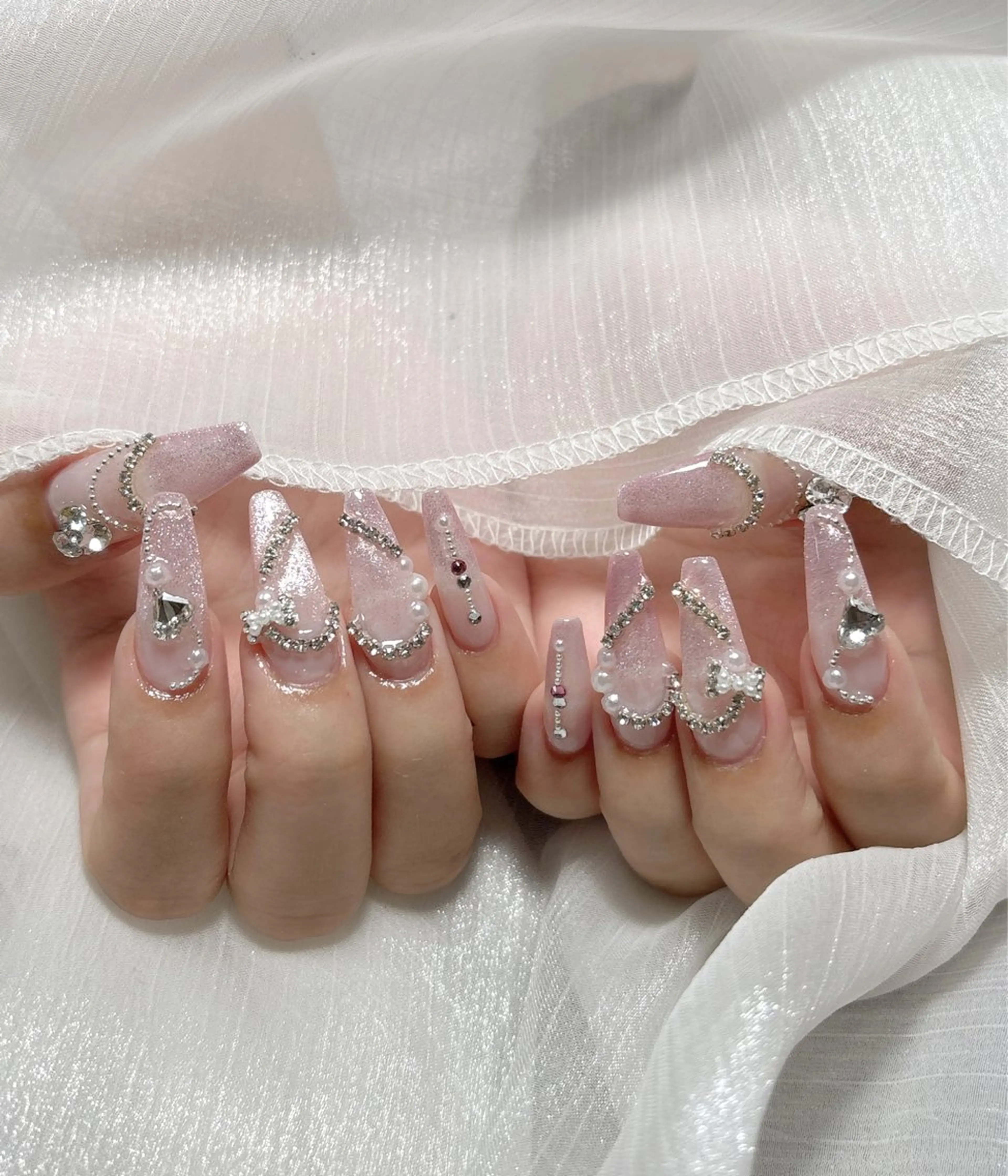 ネイル W&nail  slon所属・W·mai nail 関内のネイルデザイン
