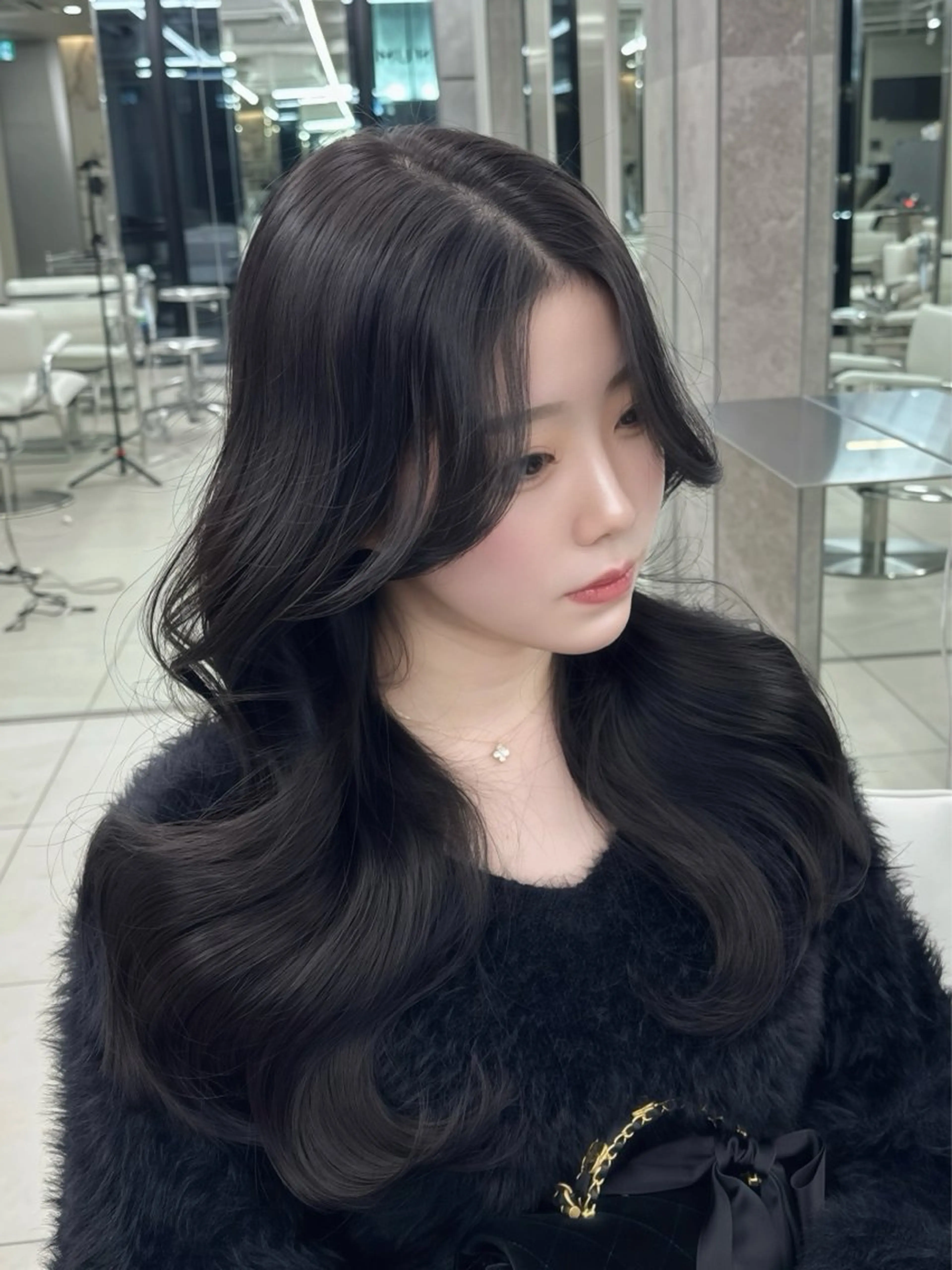 ロング のり🐼顔まわり/ 韓国/レイヤーカットのヘアスタイル