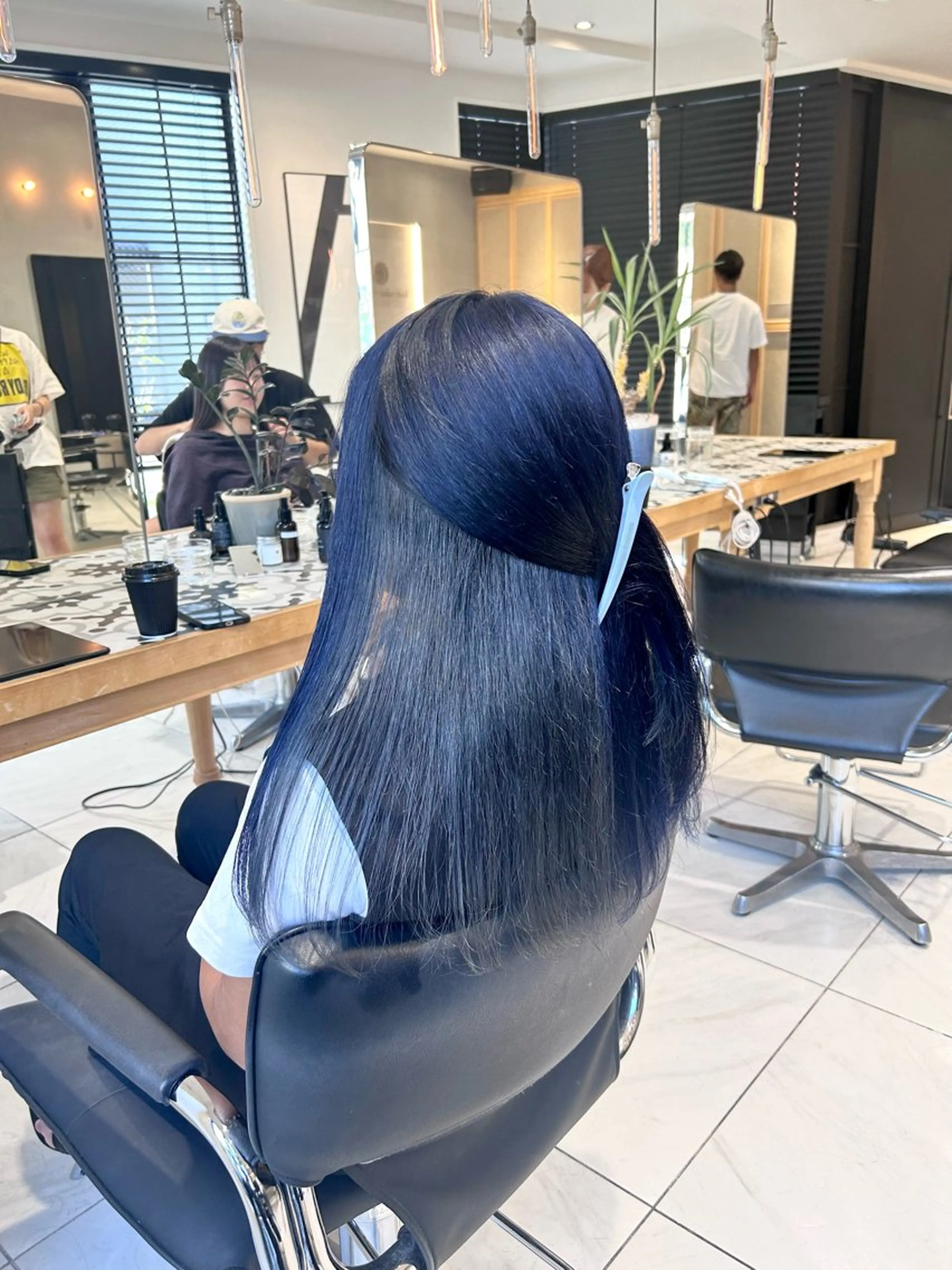 ロング カラー レイヤー小顔ショート 吉田ジョウのヘアスタイル