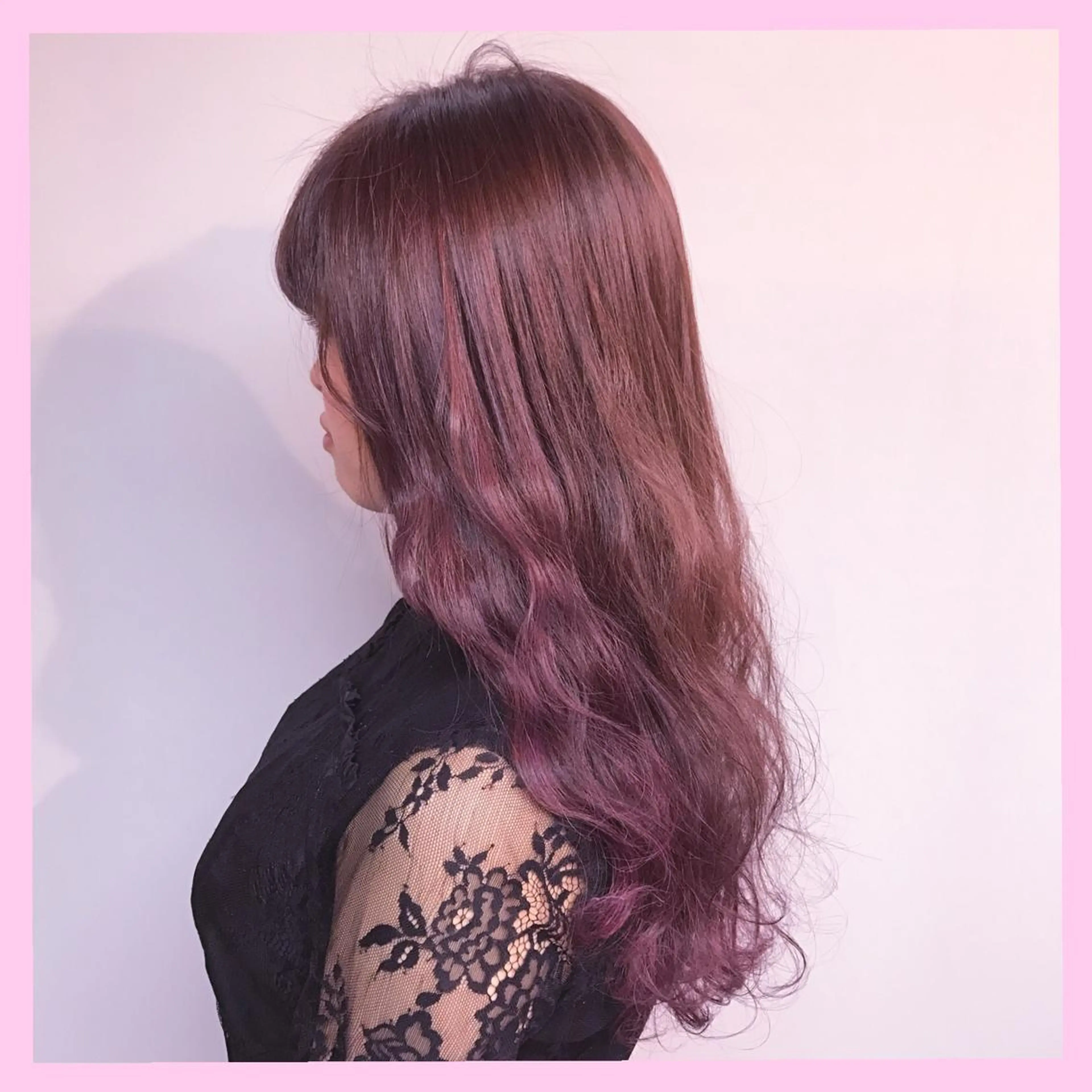 ロング カラー SHIN/レイヤー カット×クロスパーマのヘアスタイル