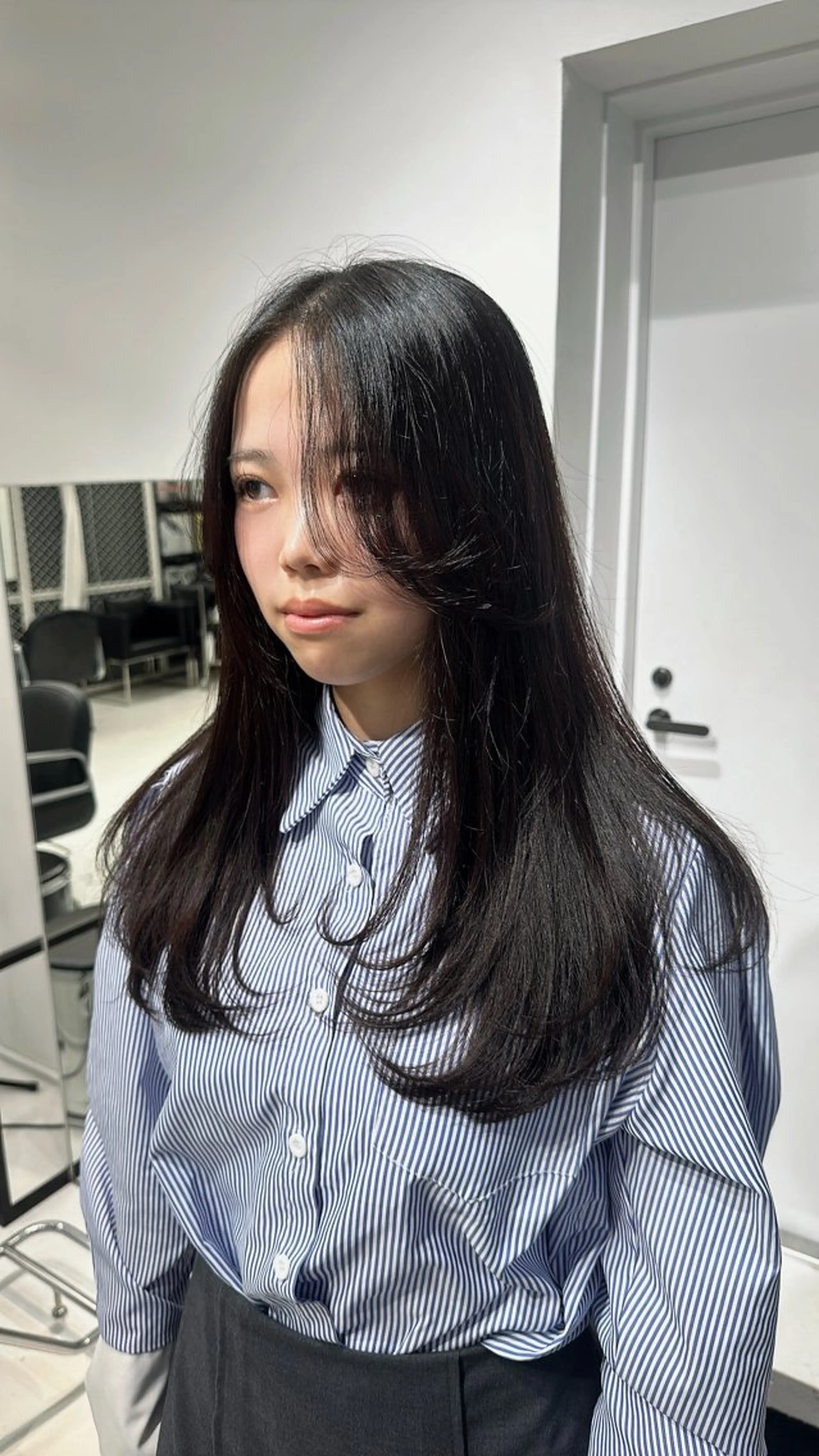 セミロング カラー カット ヘアカラー トリートメント ヘアセット 🎀ツヤ髪/韓国 ヘアミカ🎀のヘアスタイル