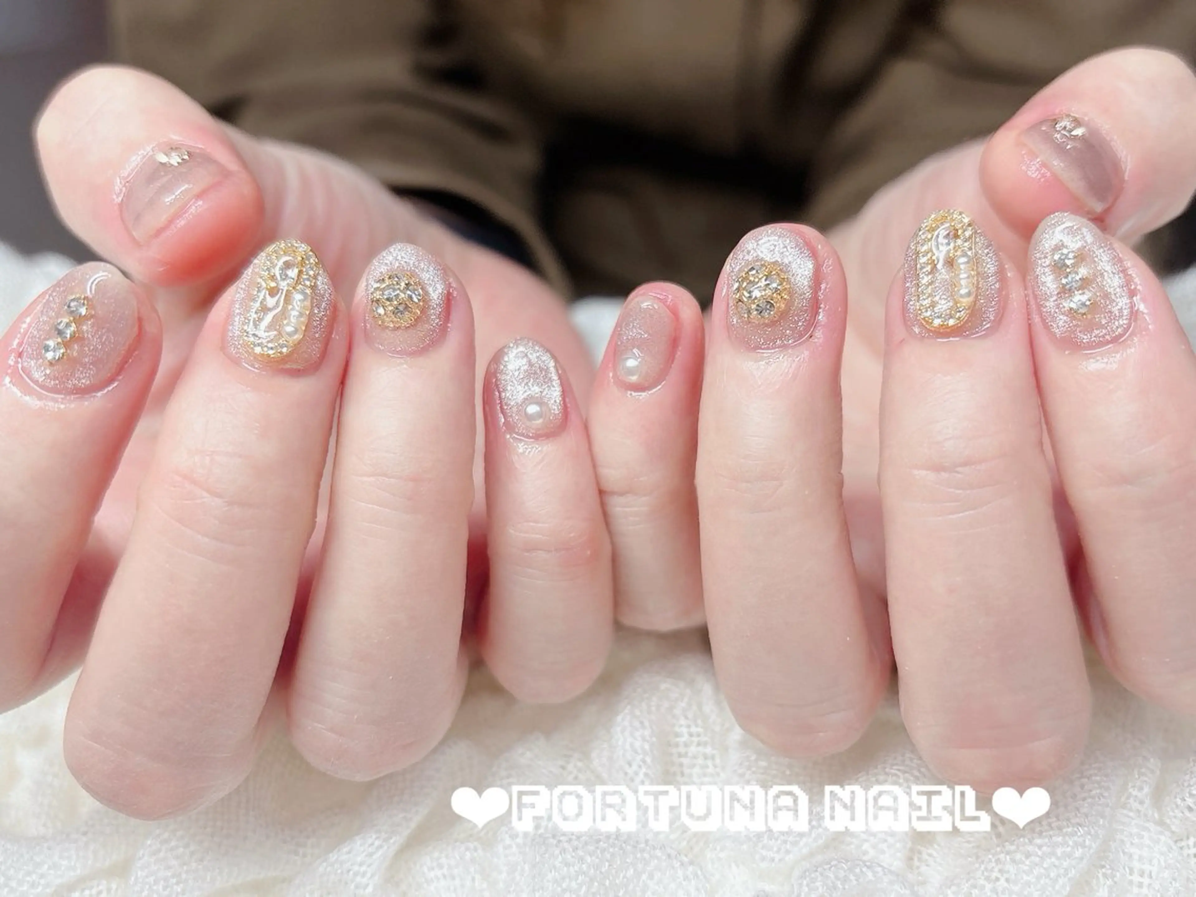 ネイル ハンドネイル ハンドケア Nail •Head スパFortunaのネイルデザイン