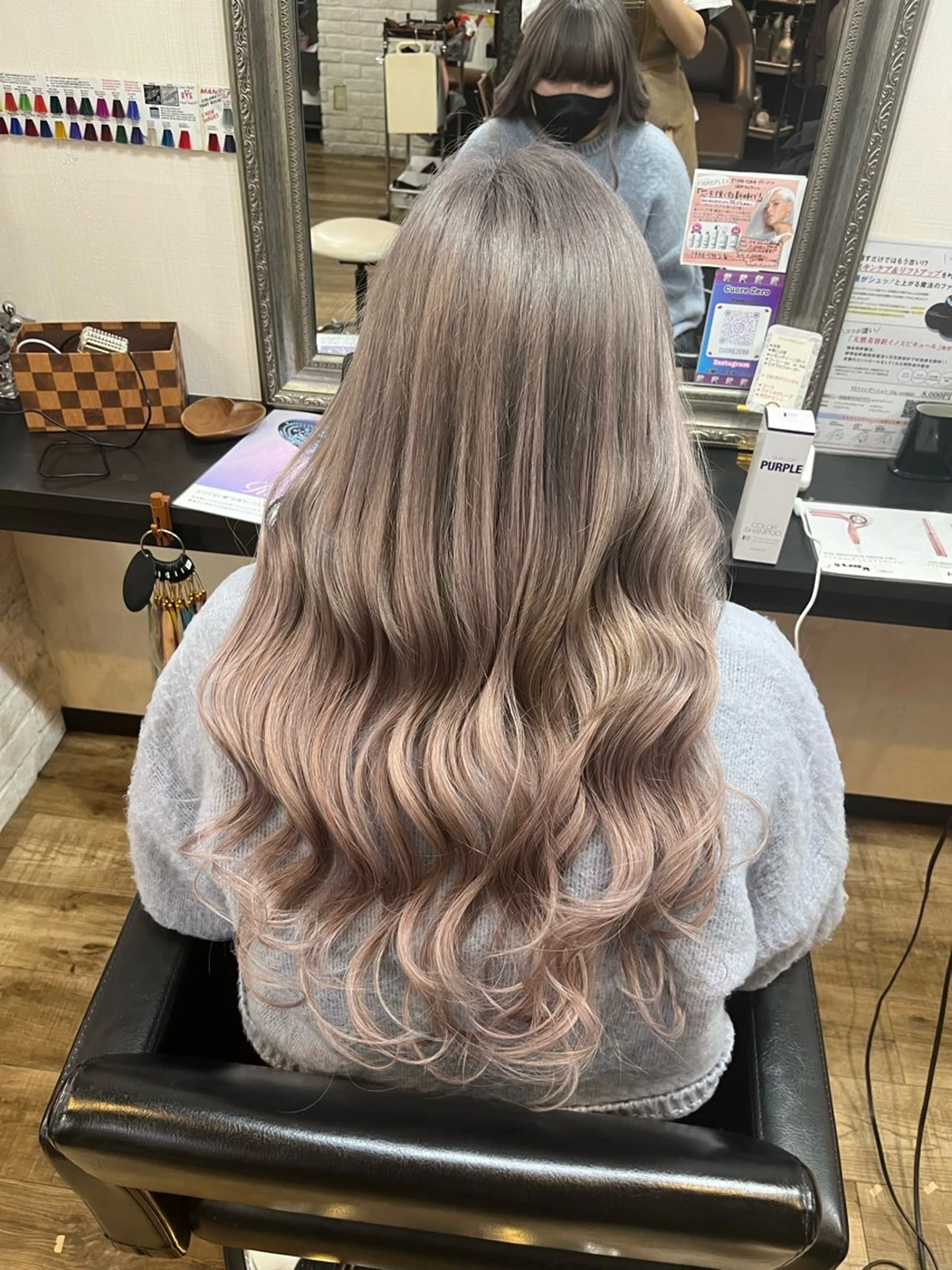 ロング カラー シールエクステ 黒髪 ブリーチ グレージュ エクステ ヘアカラー トリートメント エクステ きむえり/髪質改善 /セット/カラーのヘアスタイル