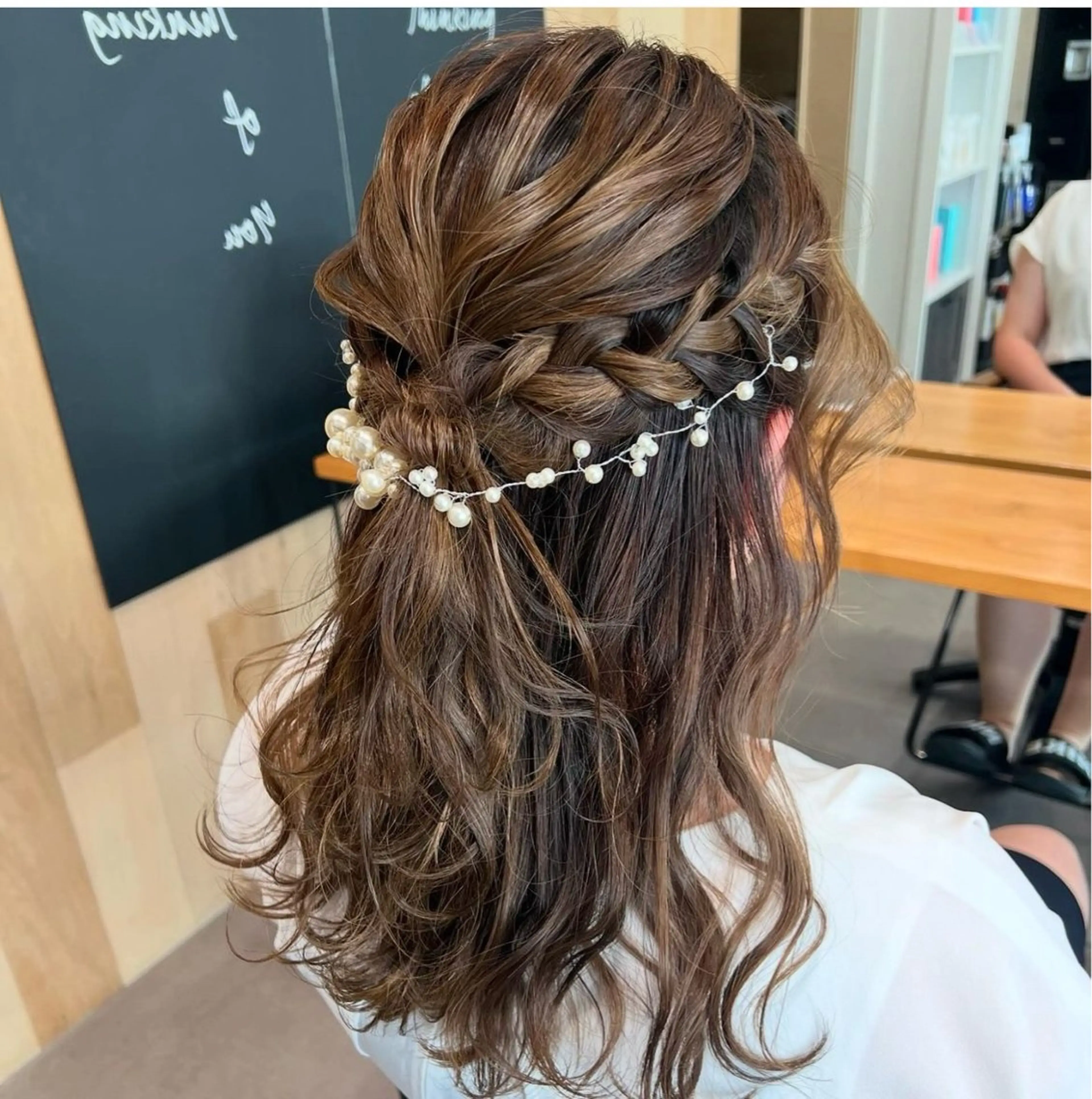 ヘアアレンジ ヘアセット 風元 亜友美のその他イメージ