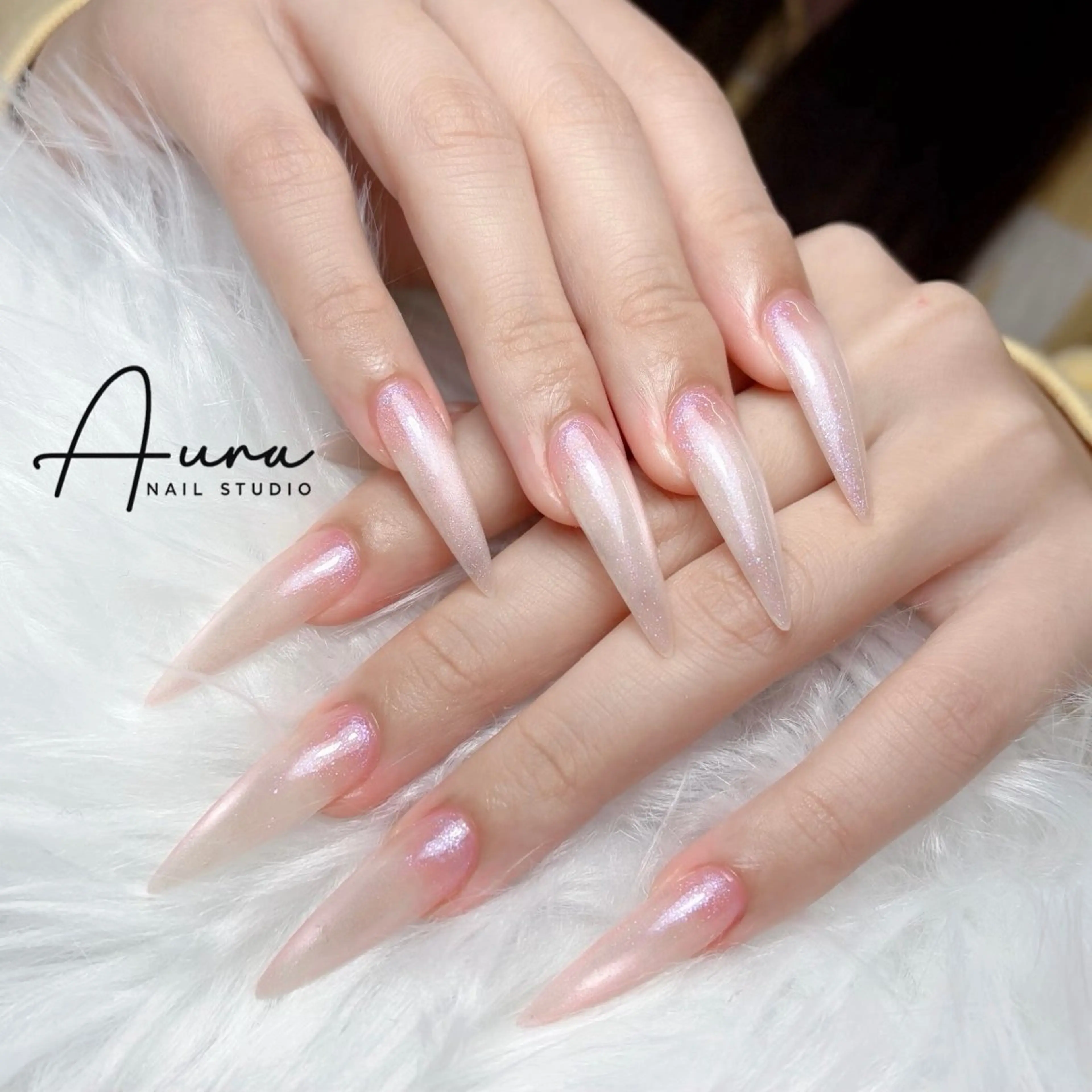 ネイル ハンドネイル Aura Nail Maiのネイルデザイン