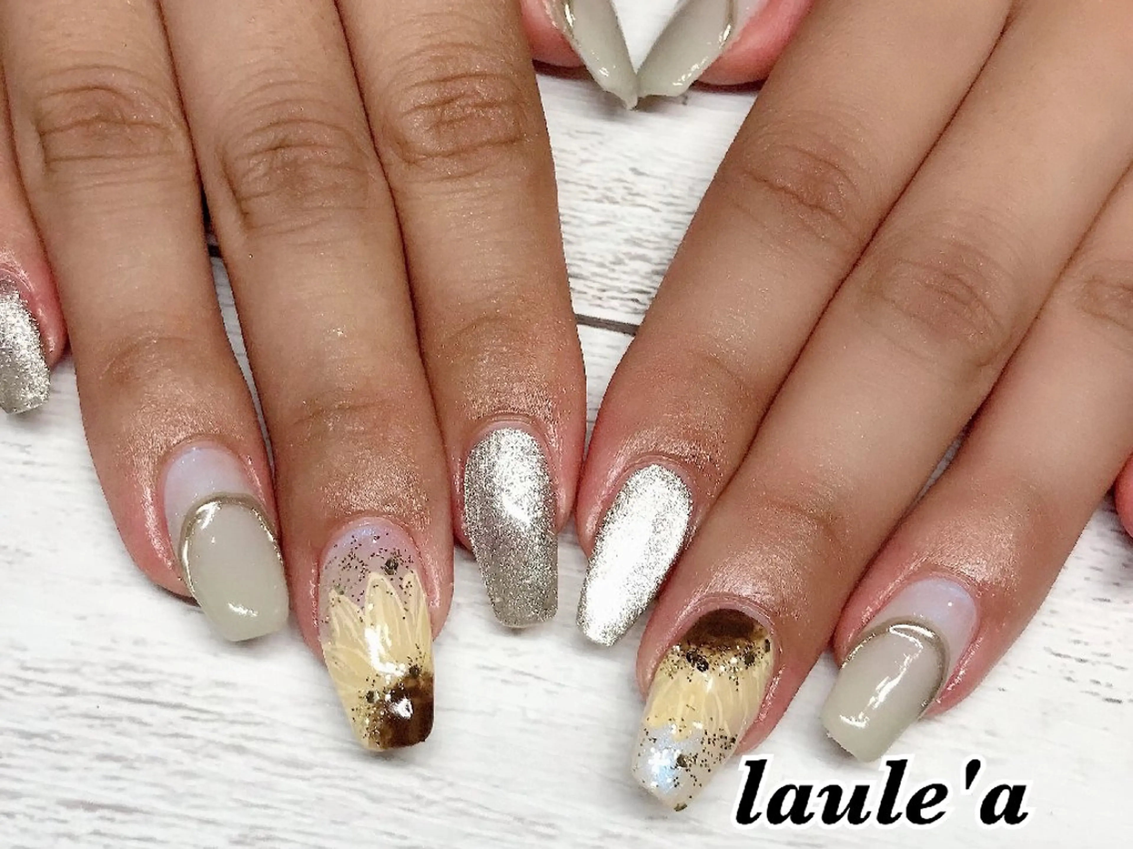 ネイル ハンドネイル Rグループ felizのネイルデザイン