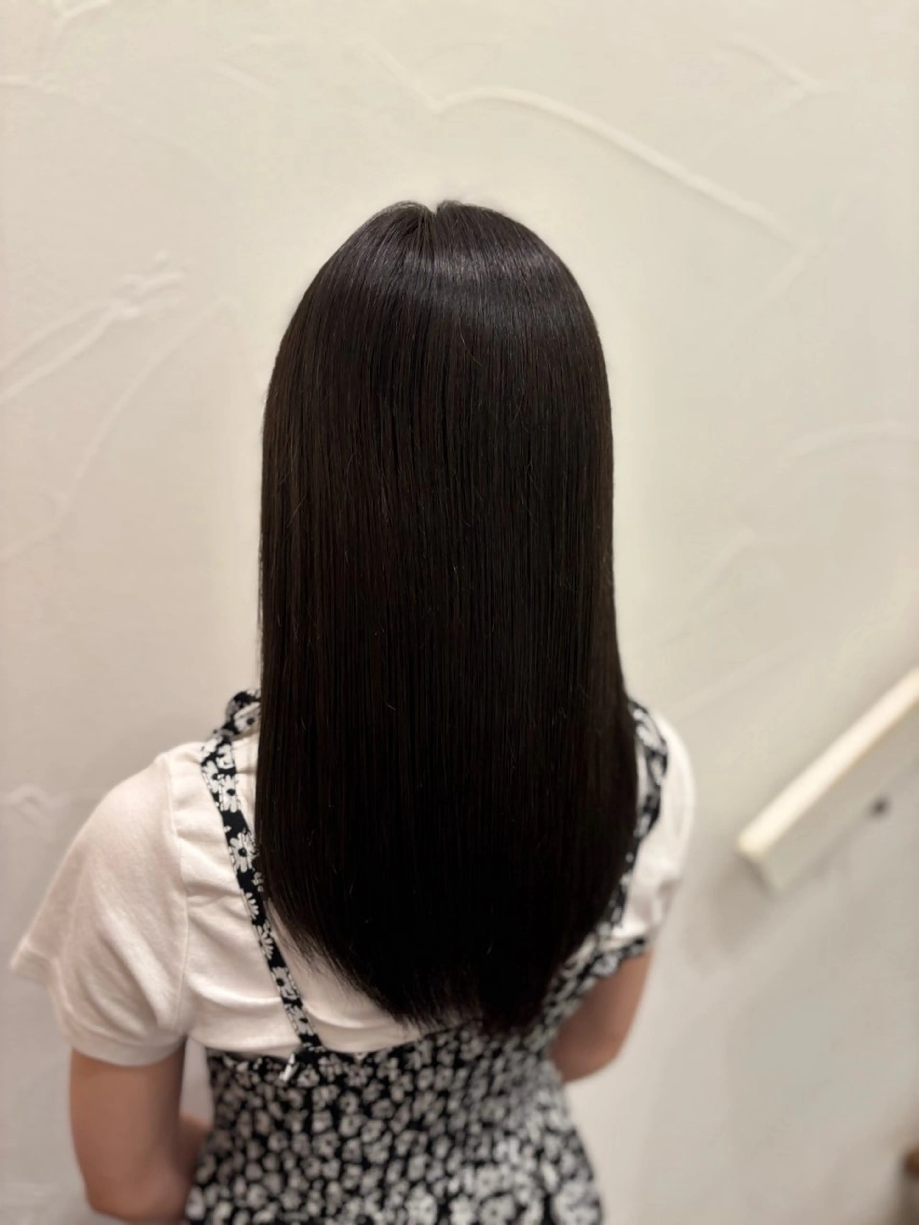 セミロング カラー Ash中目黒店 榊間茜のヘアスタイル