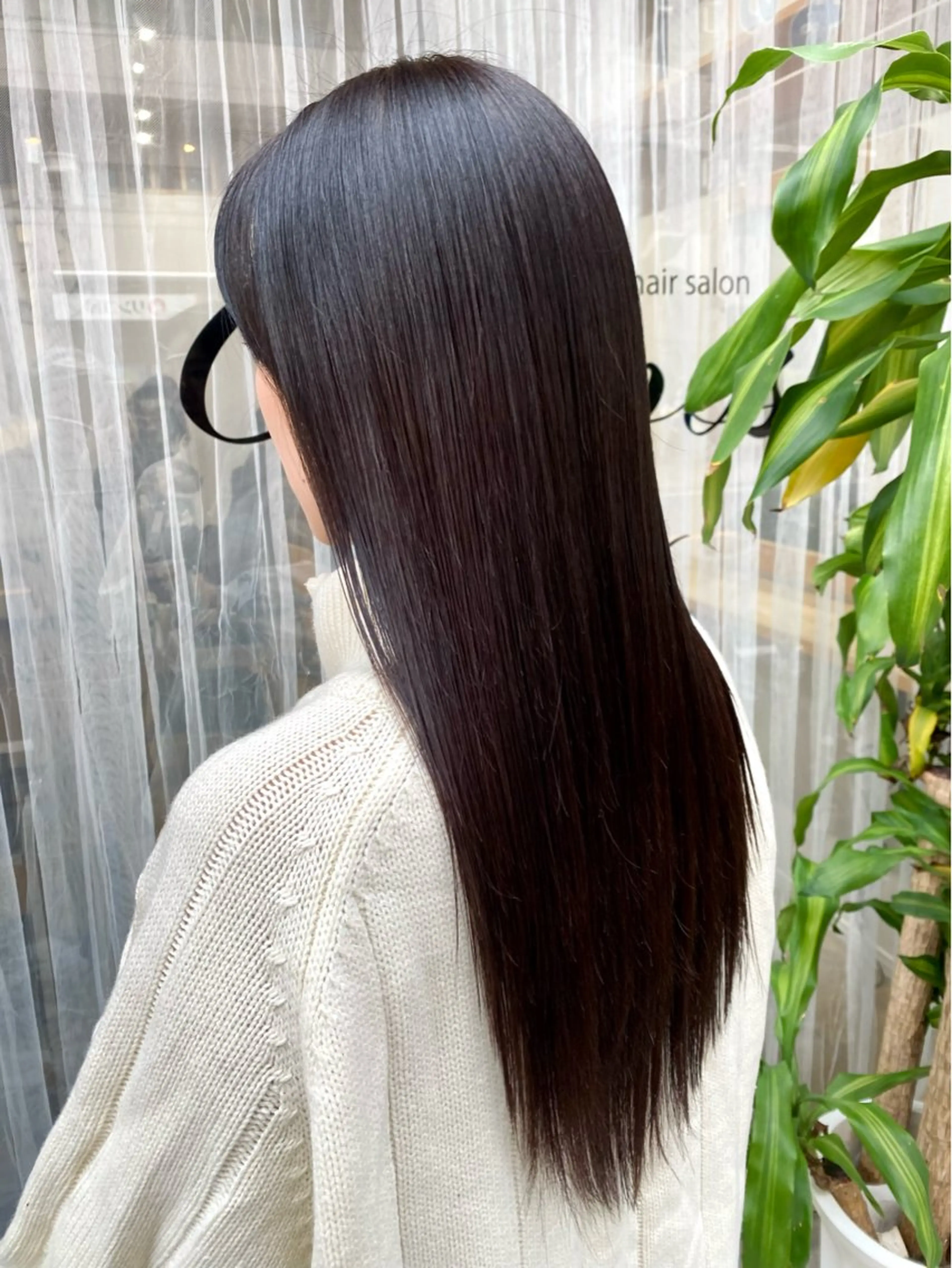 ロング カラー ダークグレー ダークグレージュ グレージュ Repos by moi所属・RINA/特殊ヘア/ 高発色ワンカラーのヘアスタイル