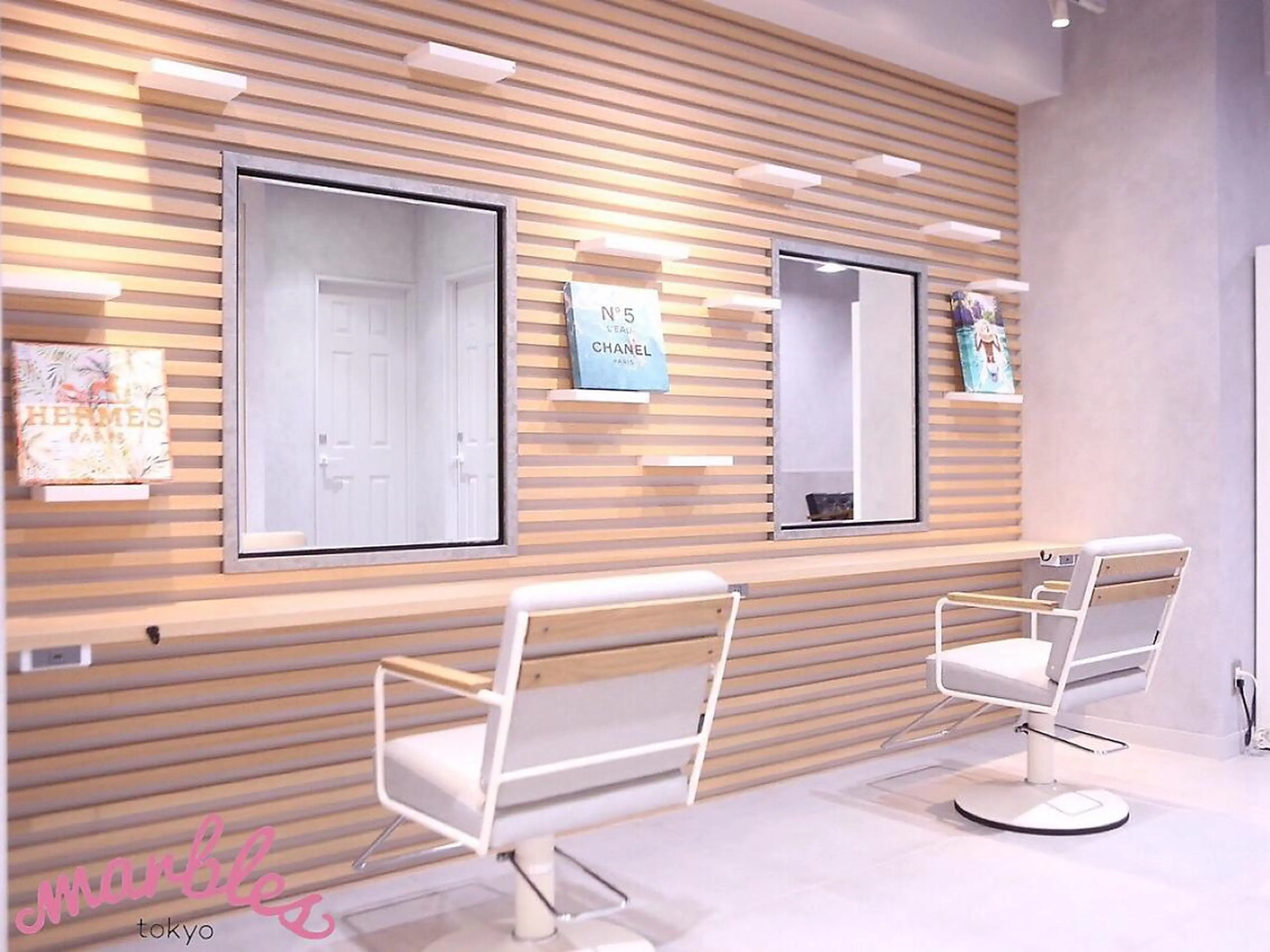 セミロング マーブル東京 三軒茶屋 美容室のヘアスタイル