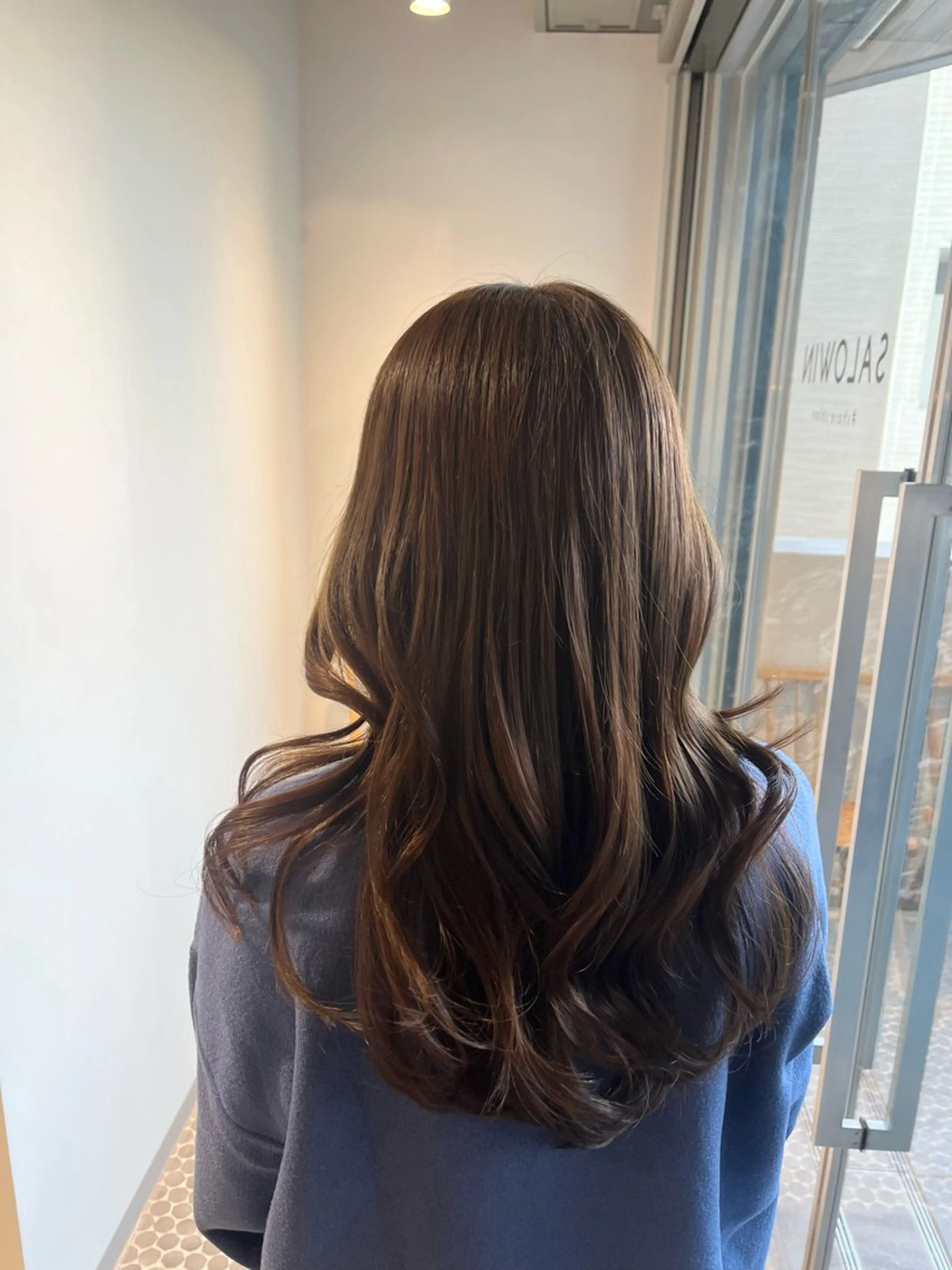 ロング カット ヘアカラー トリートメント SALOWIN大宮crest所属・大宮レイヤーカット× 透明感カラー　rioのヘアスタイル